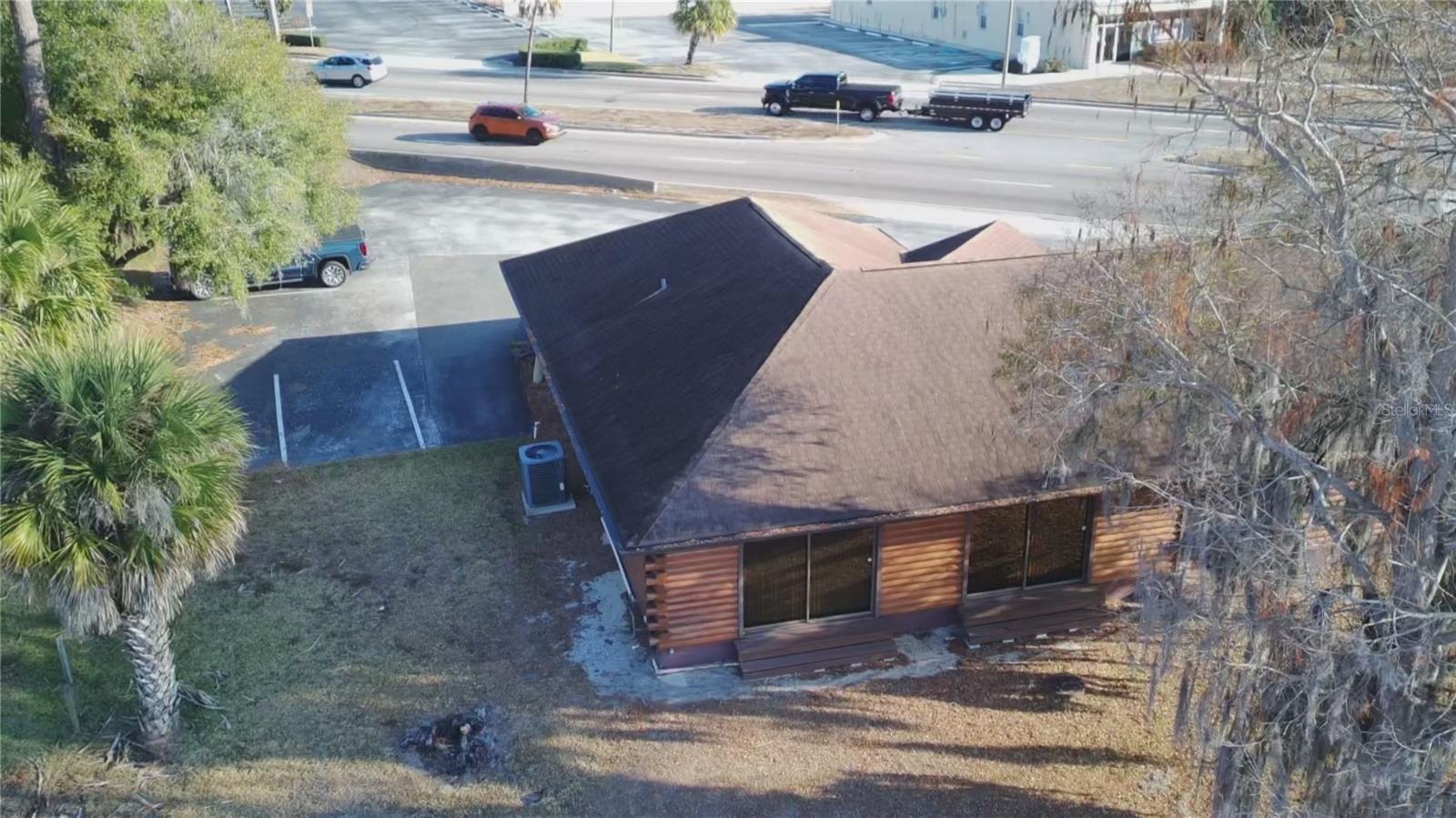 TWIN LAKE PARK SUB - Commercial Sale