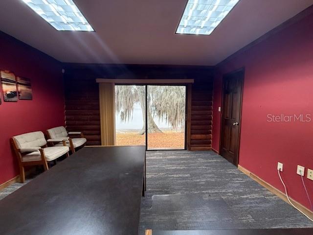 TWIN LAKE PARK SUB - Commercial Sale