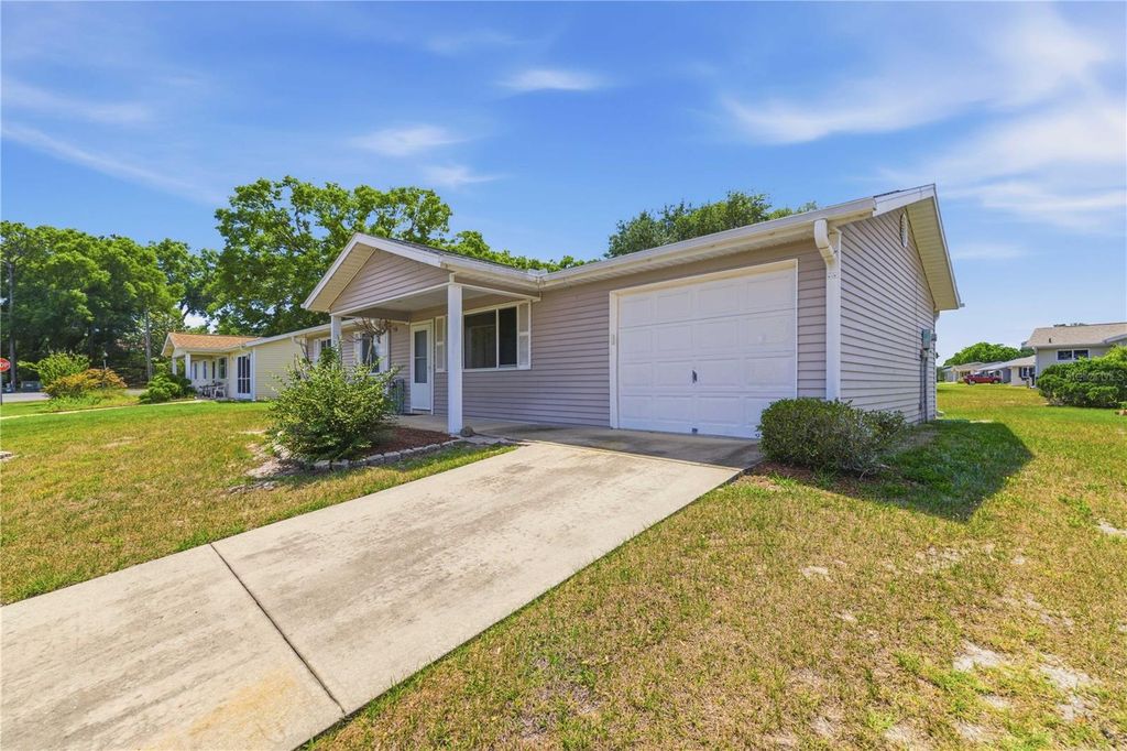 Photo of 10986 SW 83rd Avenue, Ocala, FL 34481 (MLS # OM723898)