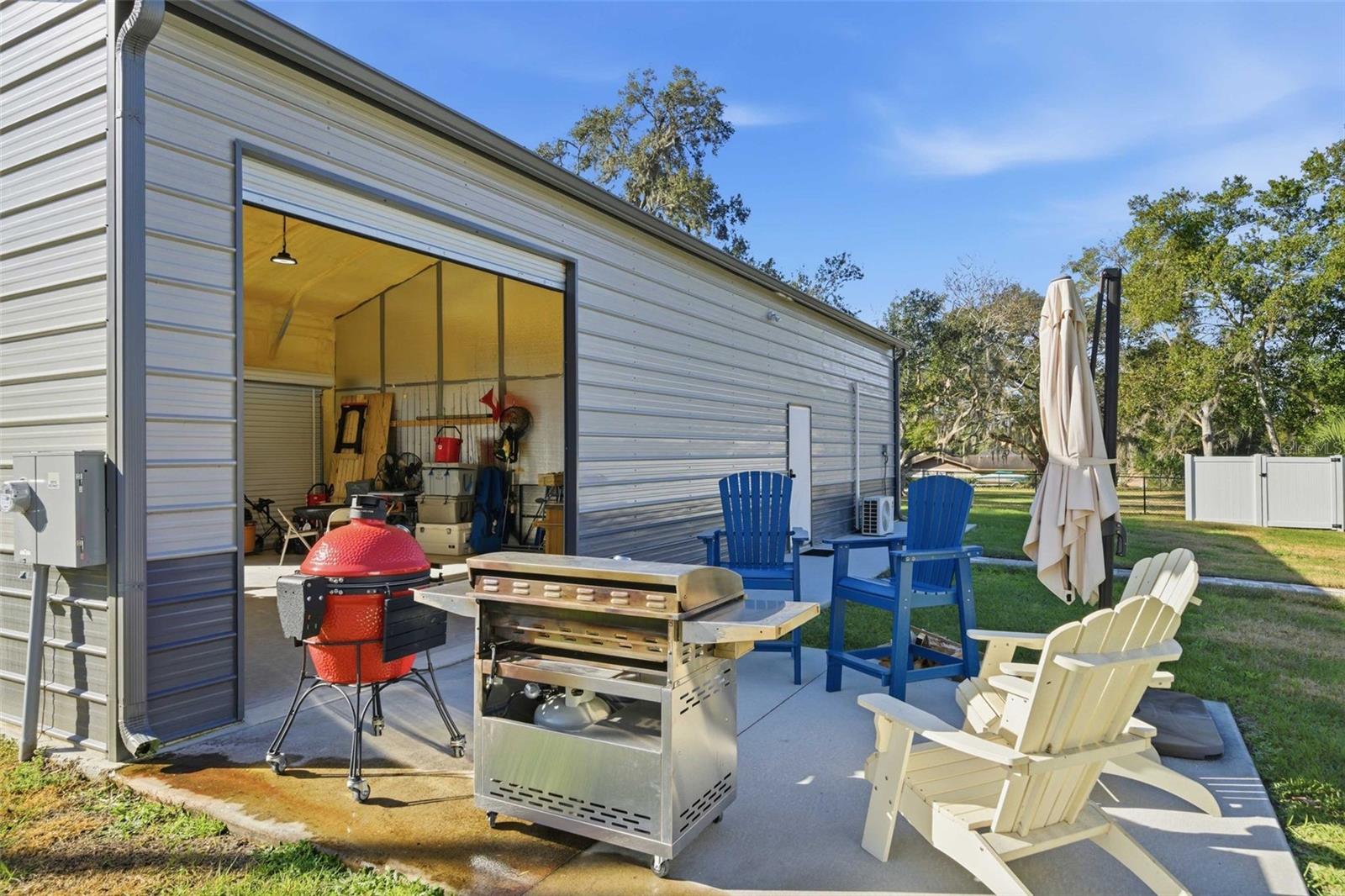 DAVIS LAKE - Residential