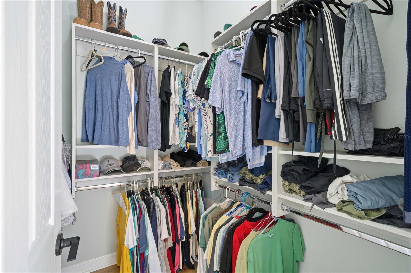 DAVIS LAKE - Residential