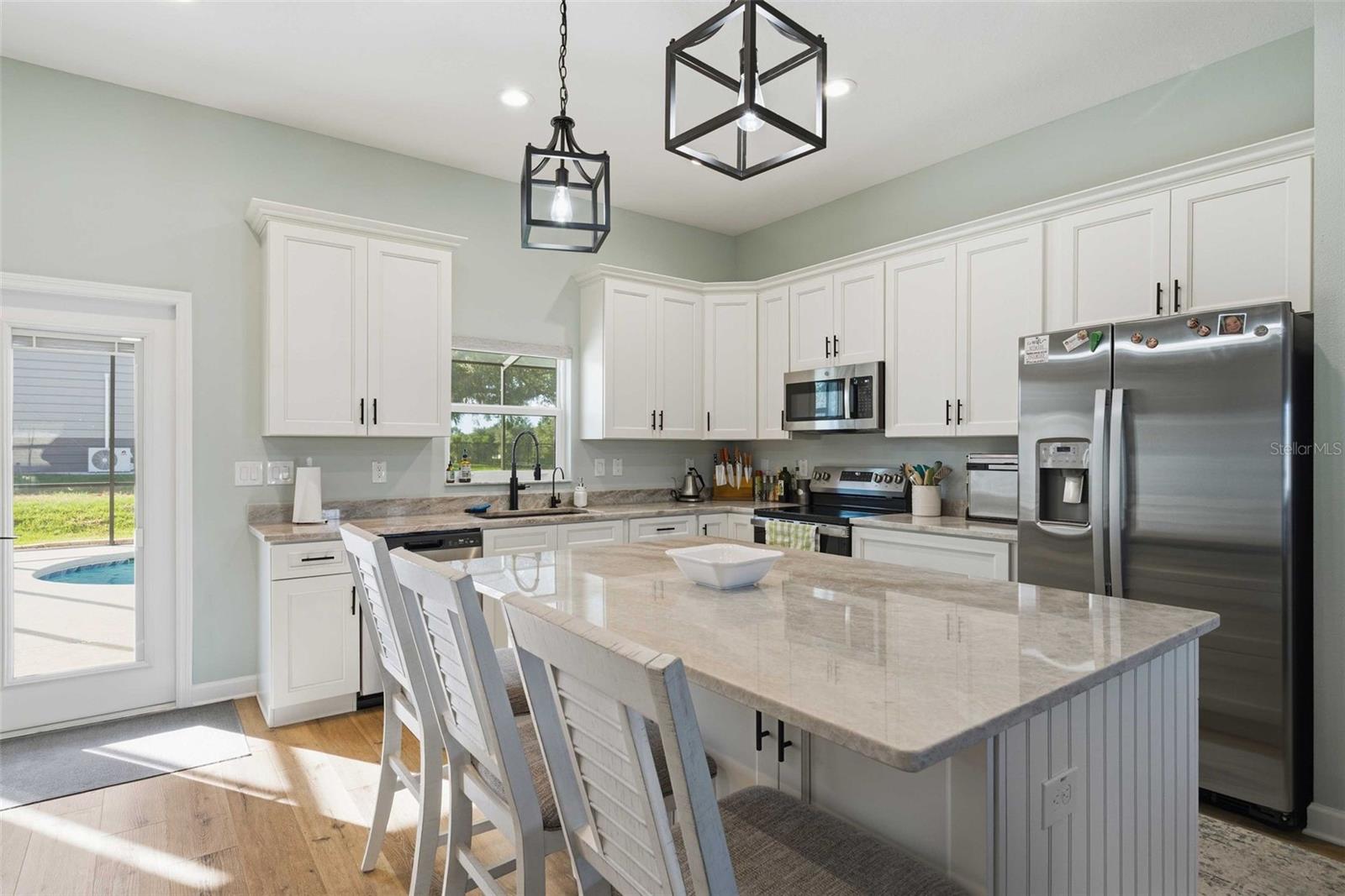 DAVIS LAKE - Residential