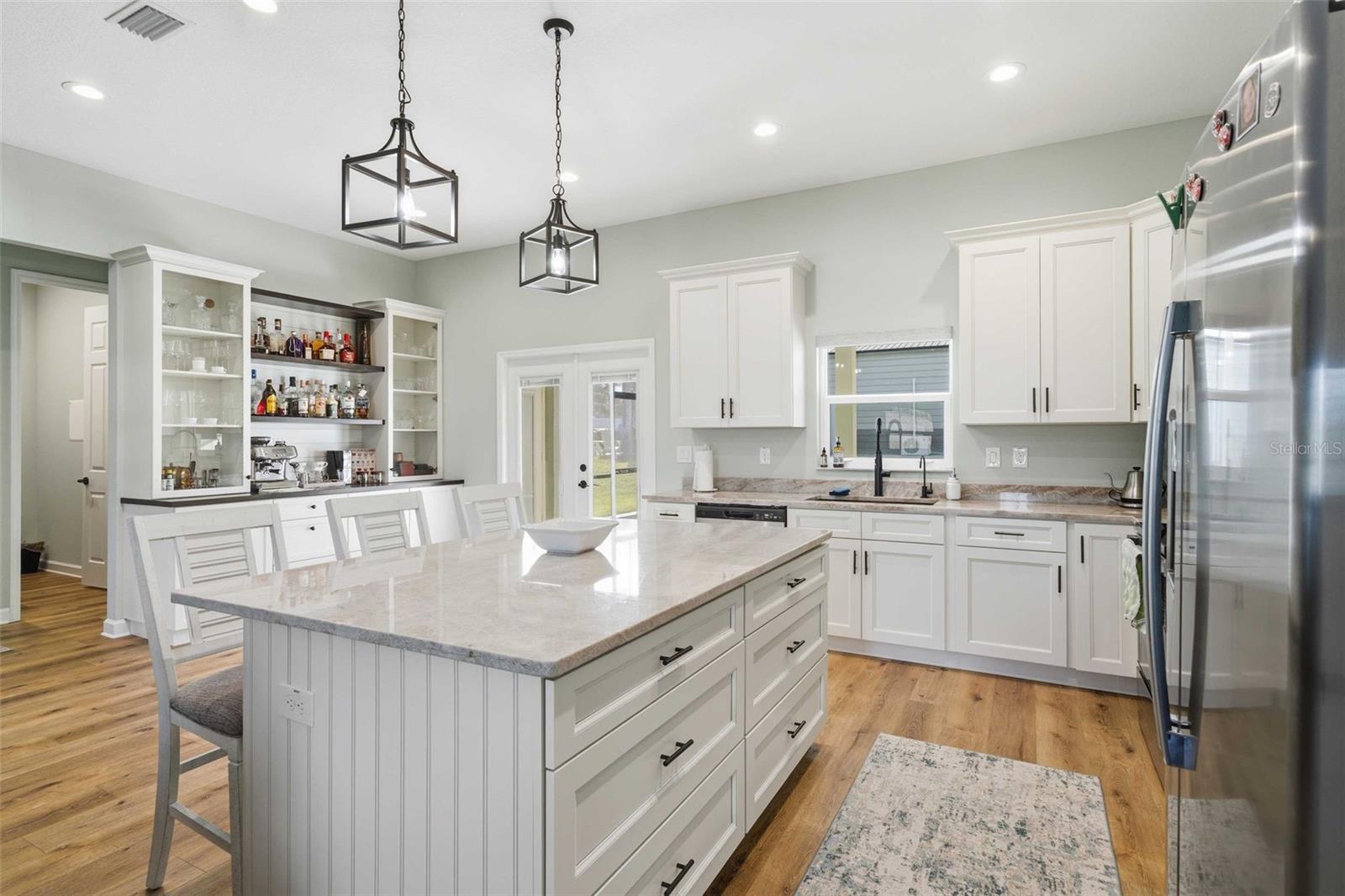 DAVIS LAKE - Residential