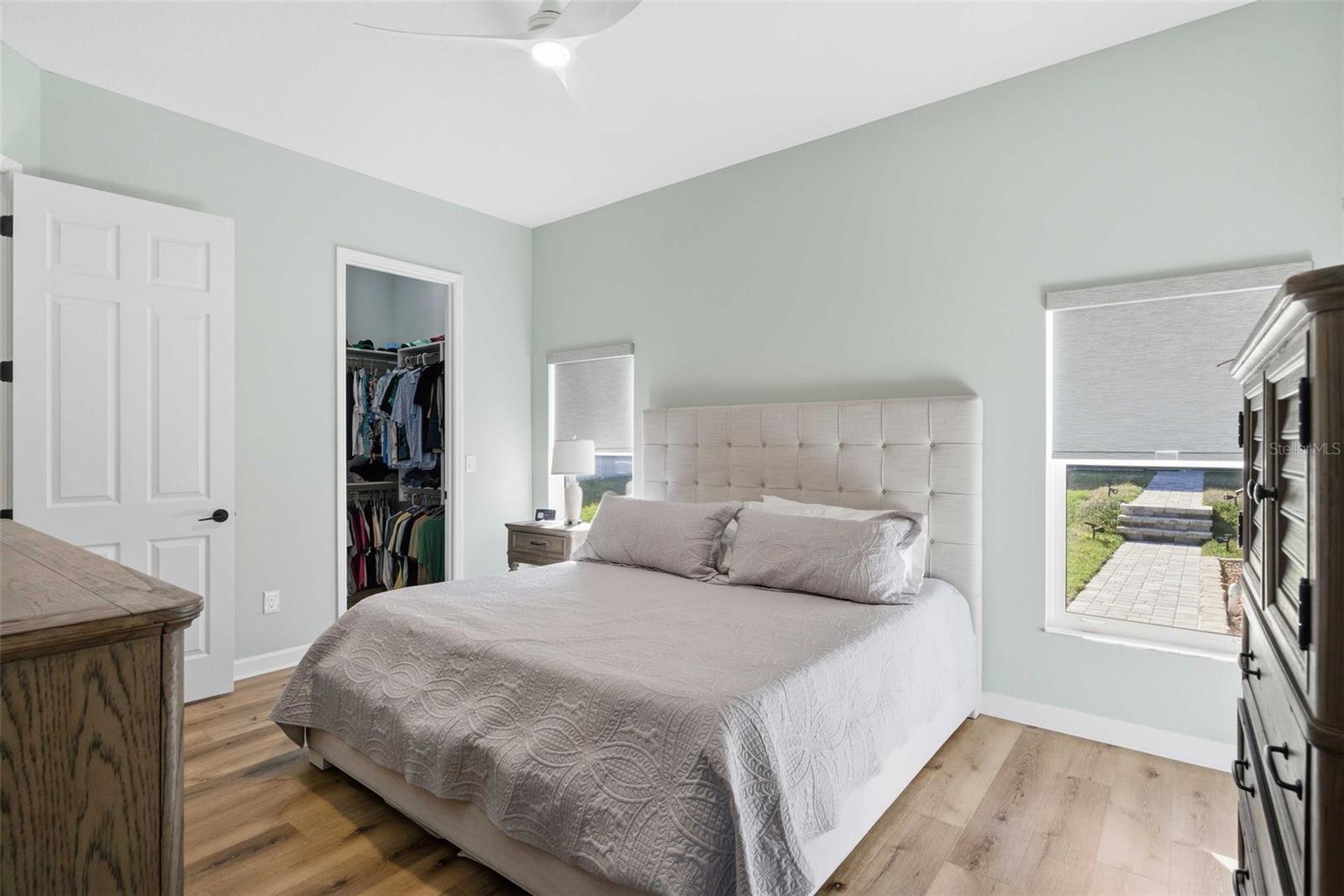 DAVIS LAKE - Residential