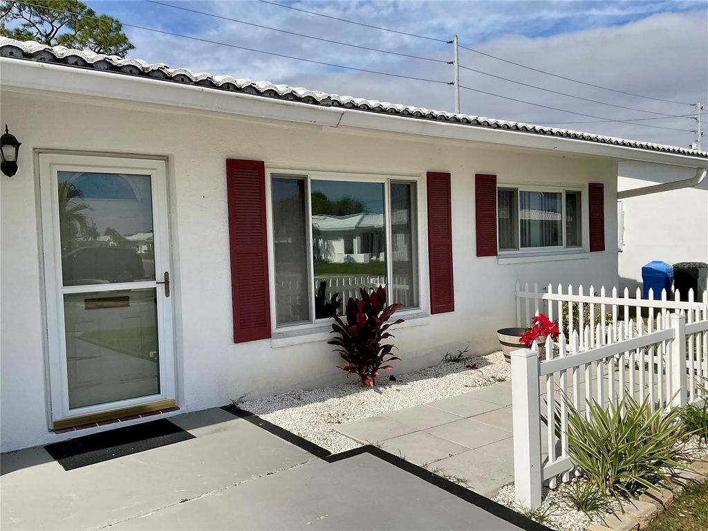 Photo of 10052 45th Way N, Pinellas Park, FL 33782 (MLS # TB8455809)