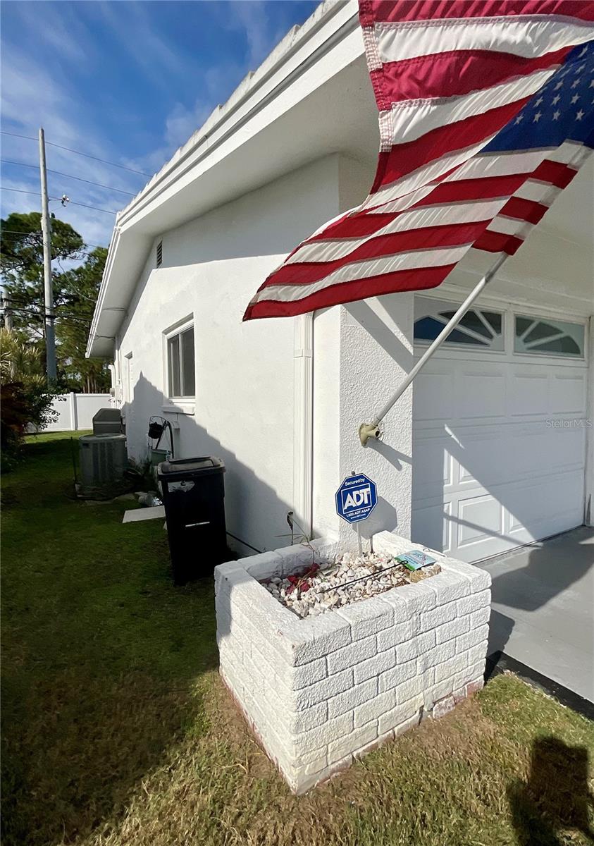 MAINLANDS OF TAMARAC BY THE GULF TWO CONDO - Residential