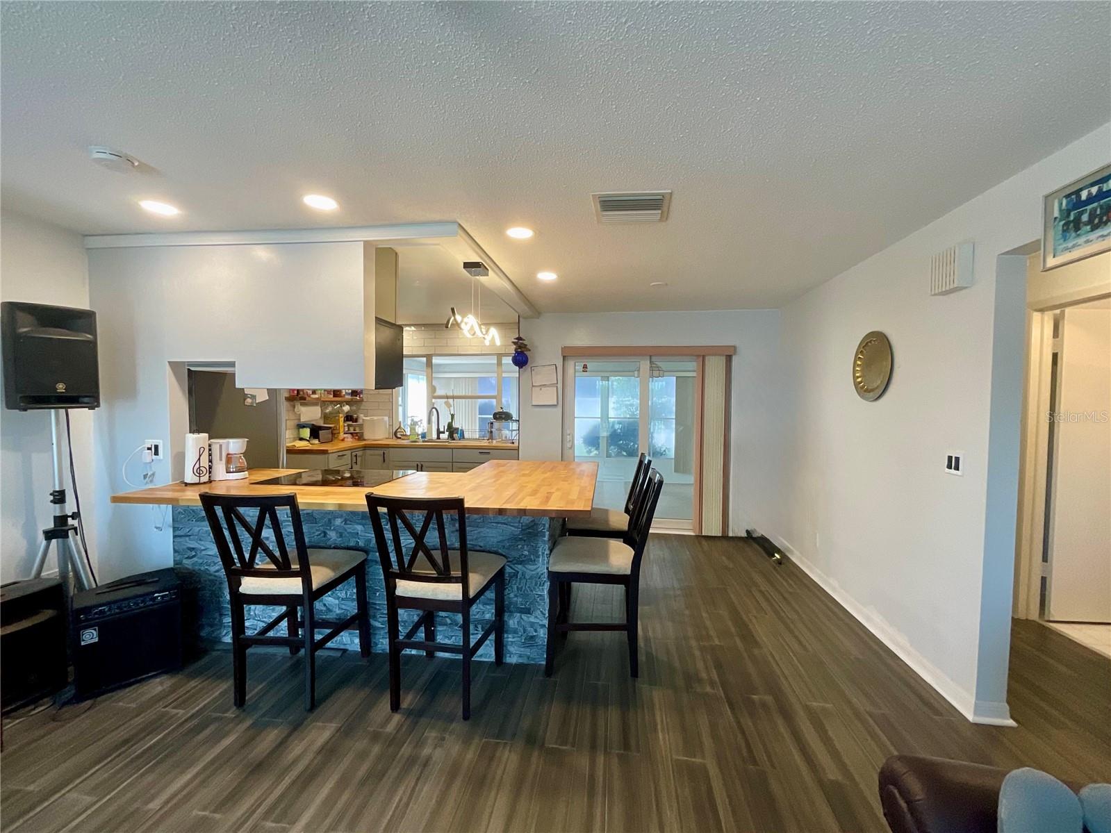 MAINLANDS OF TAMARAC BY THE GULF TWO CONDO - Residential