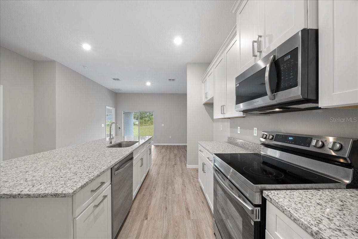 MARION OAKS UN NINE - Residential Income