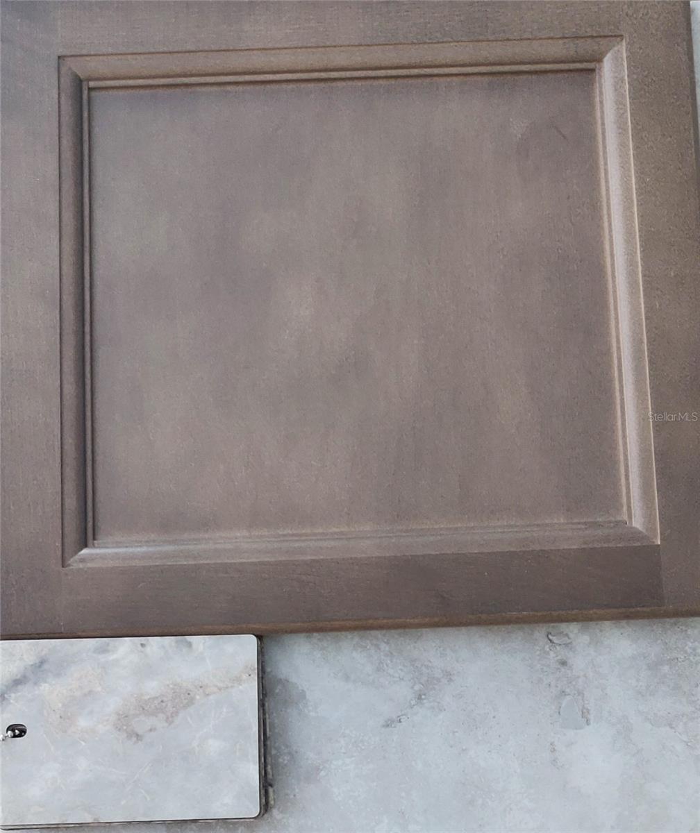 ROYAL HIGHLANDS - Residential