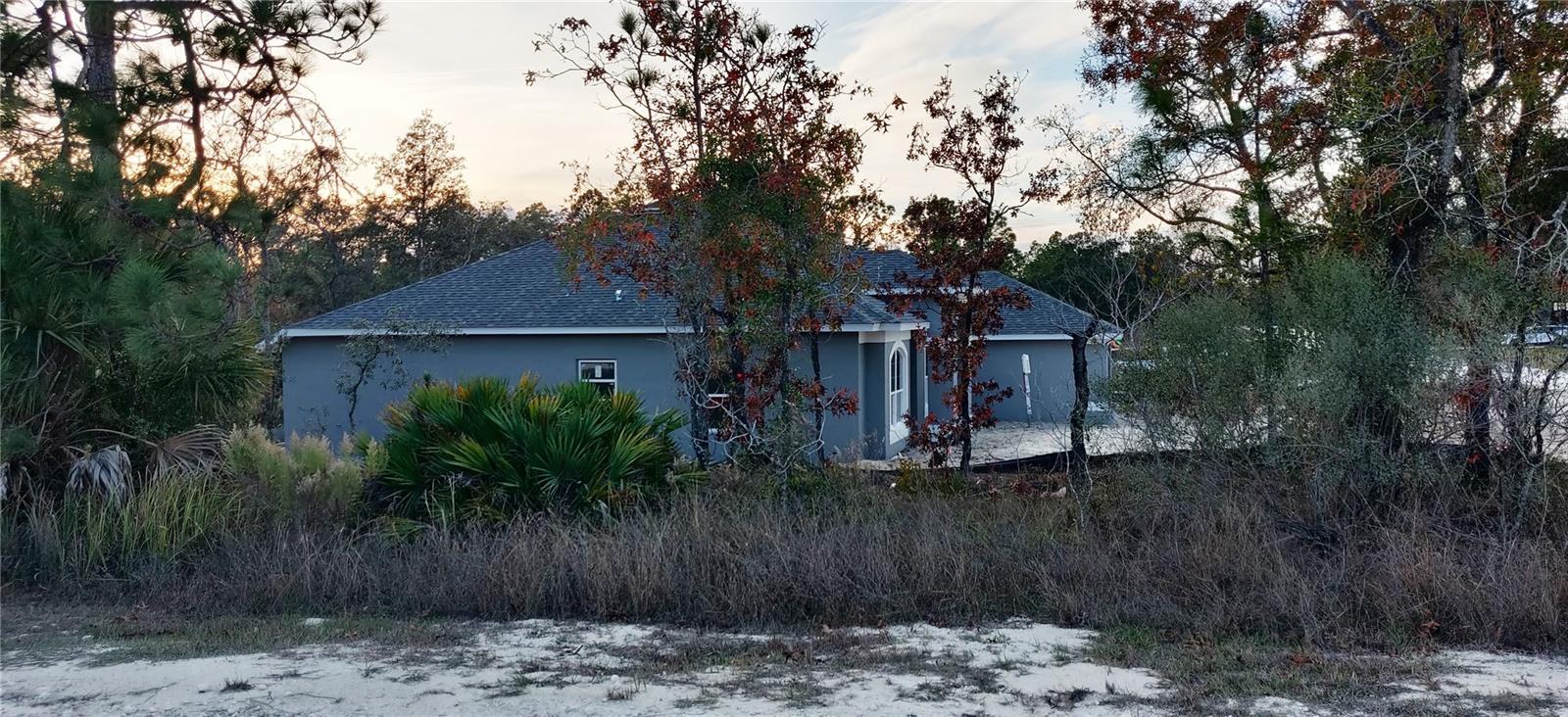 ROYAL HIGHLANDS - Residential