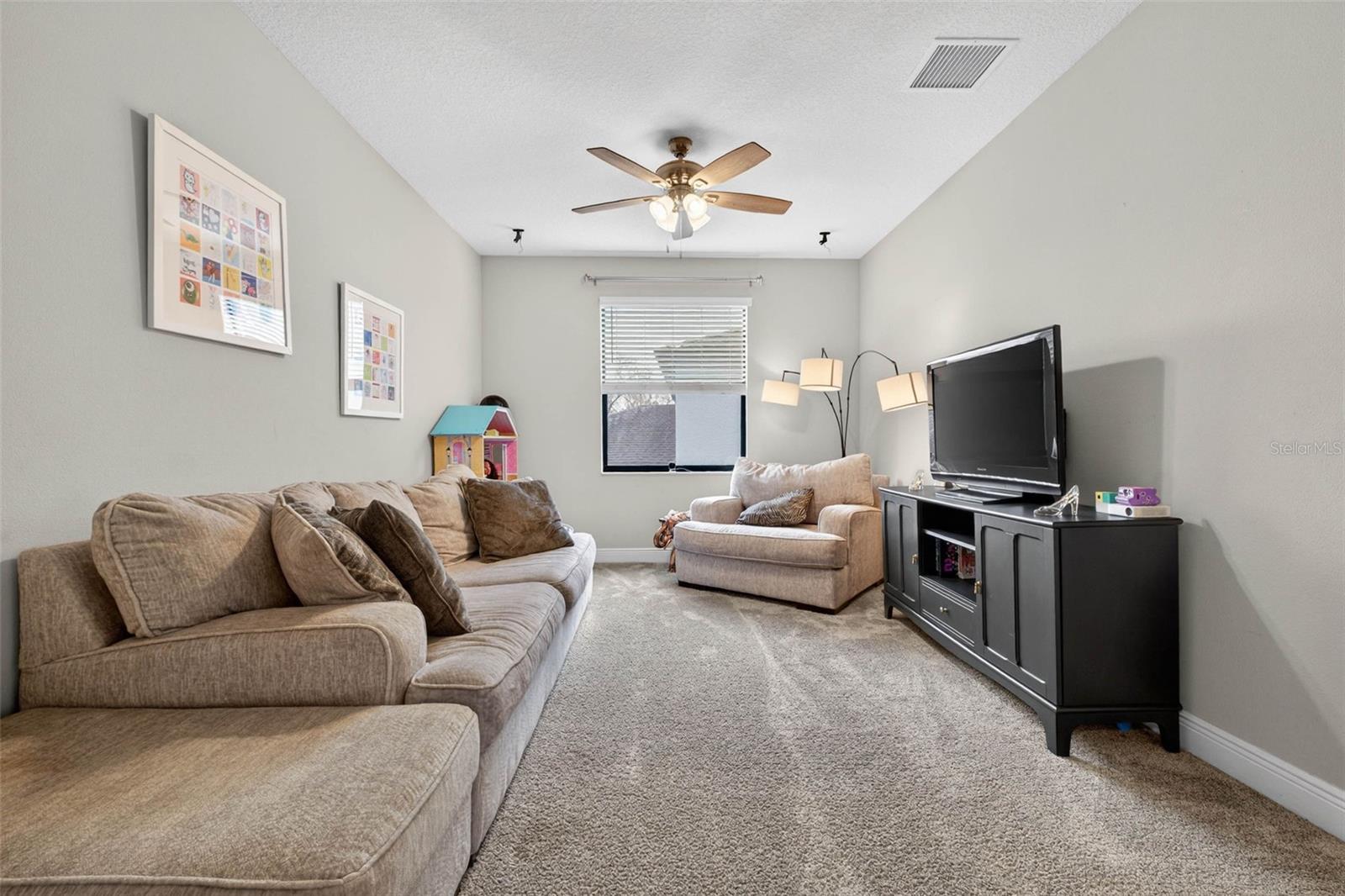 LAKESHORE RANCH PH I - Residential