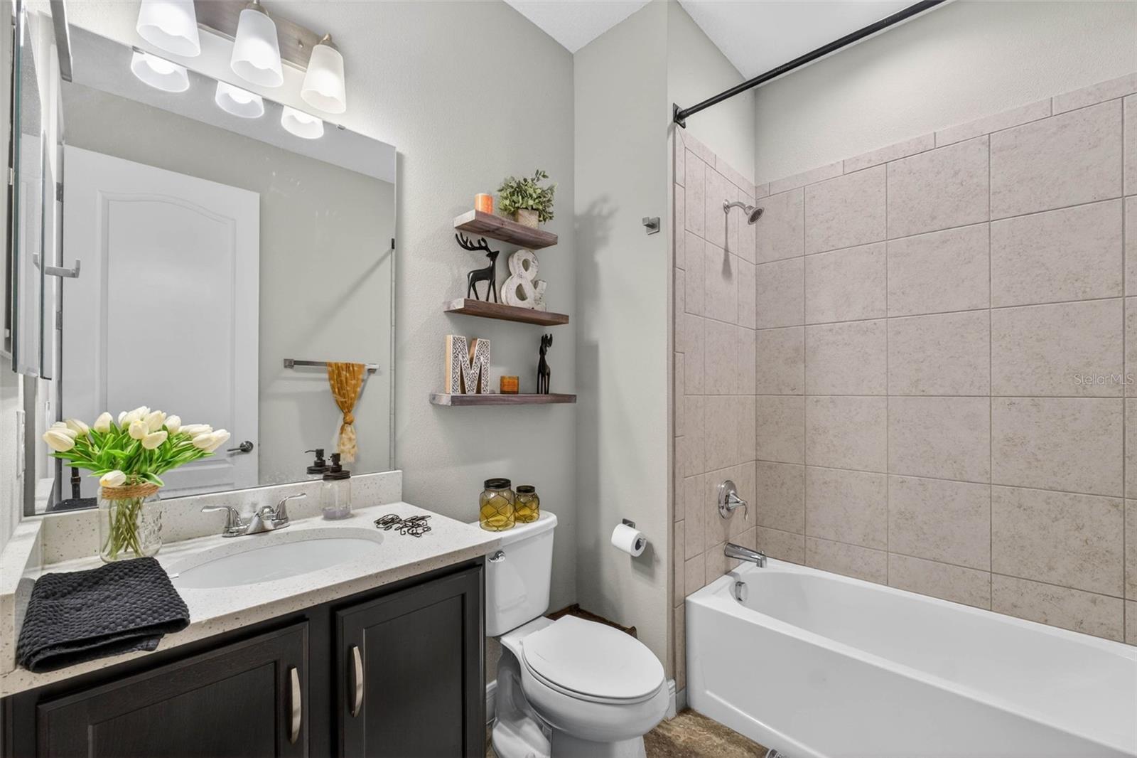 LAKESHORE RANCH PH I - Residential