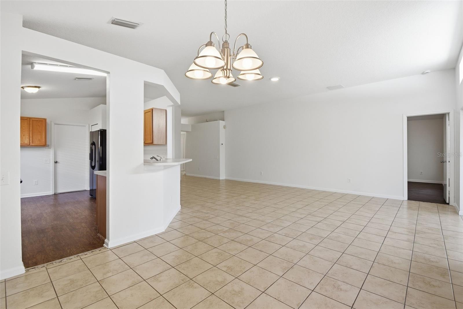 SOUTH POINTE PH 6 - Residential