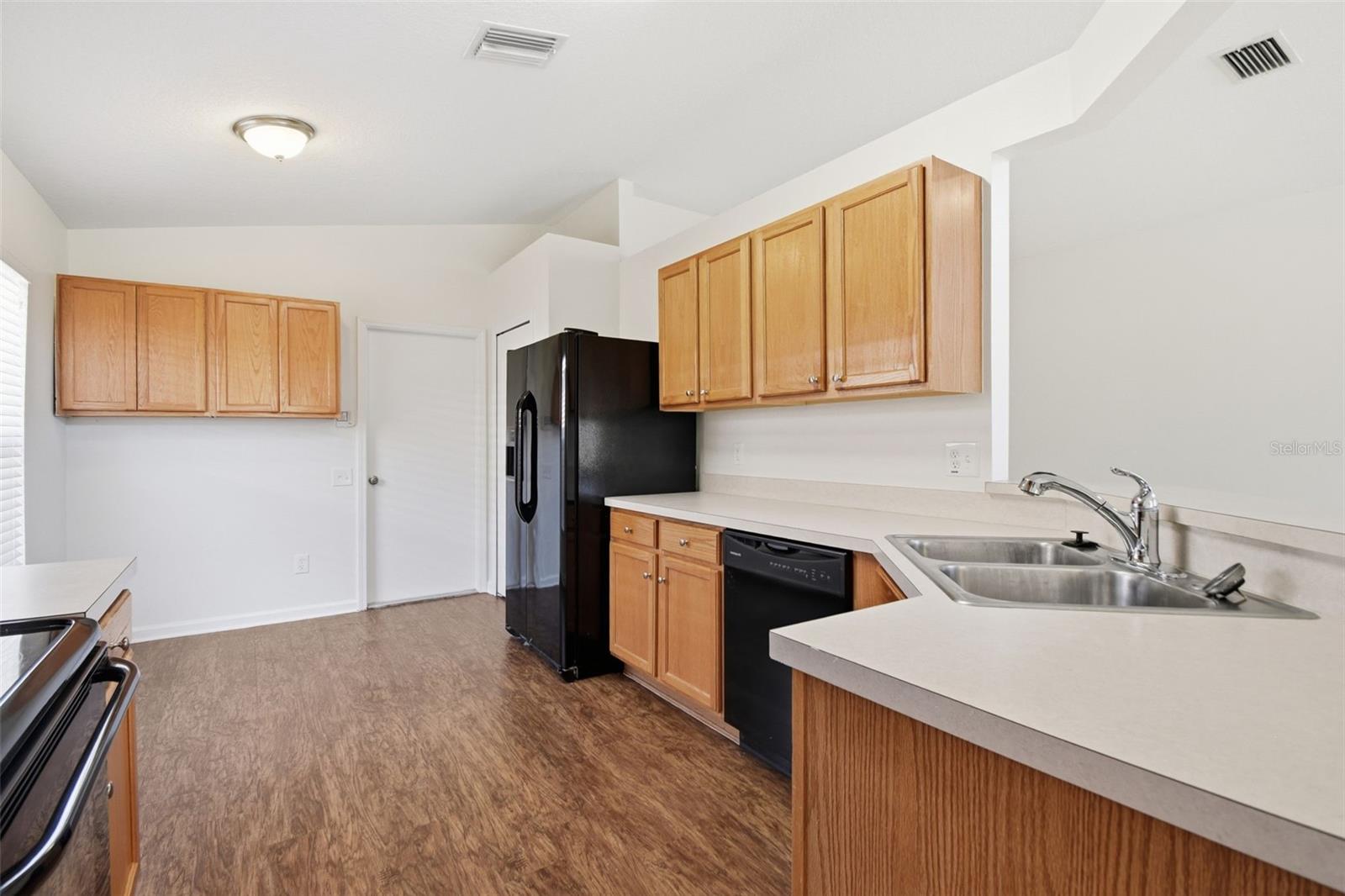 SOUTH POINTE PH 6 - Residential