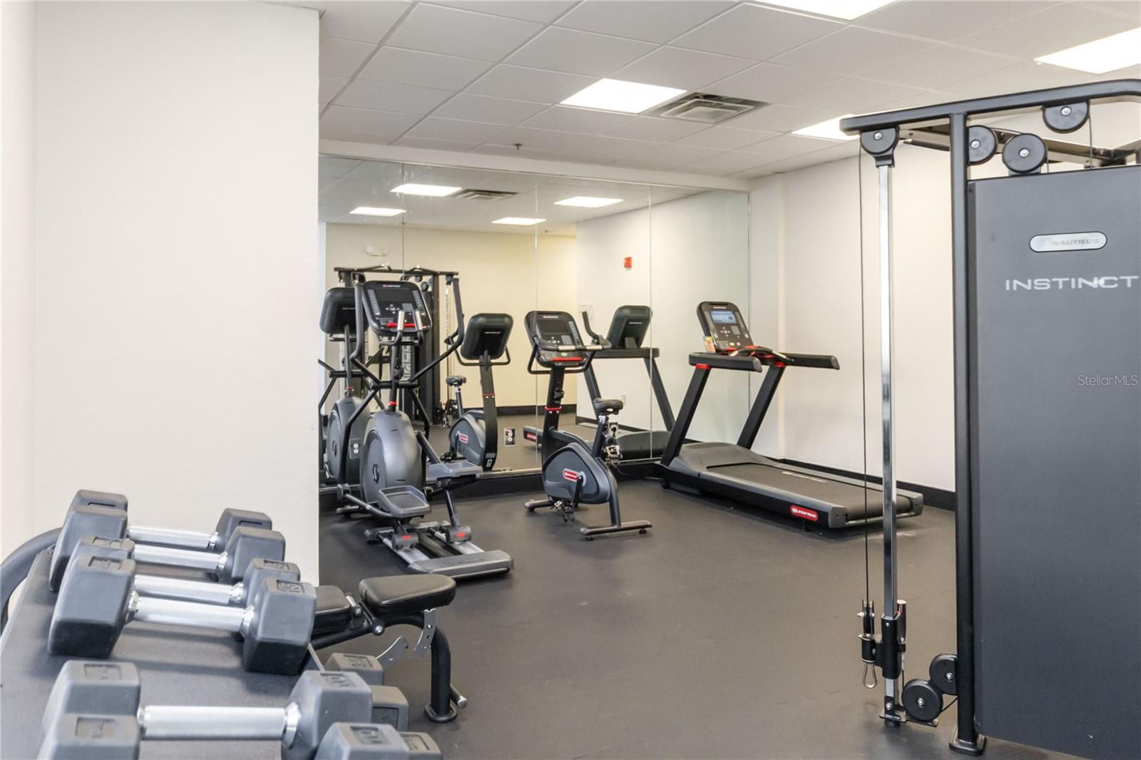 7601 CONDOMINIUM - Residential