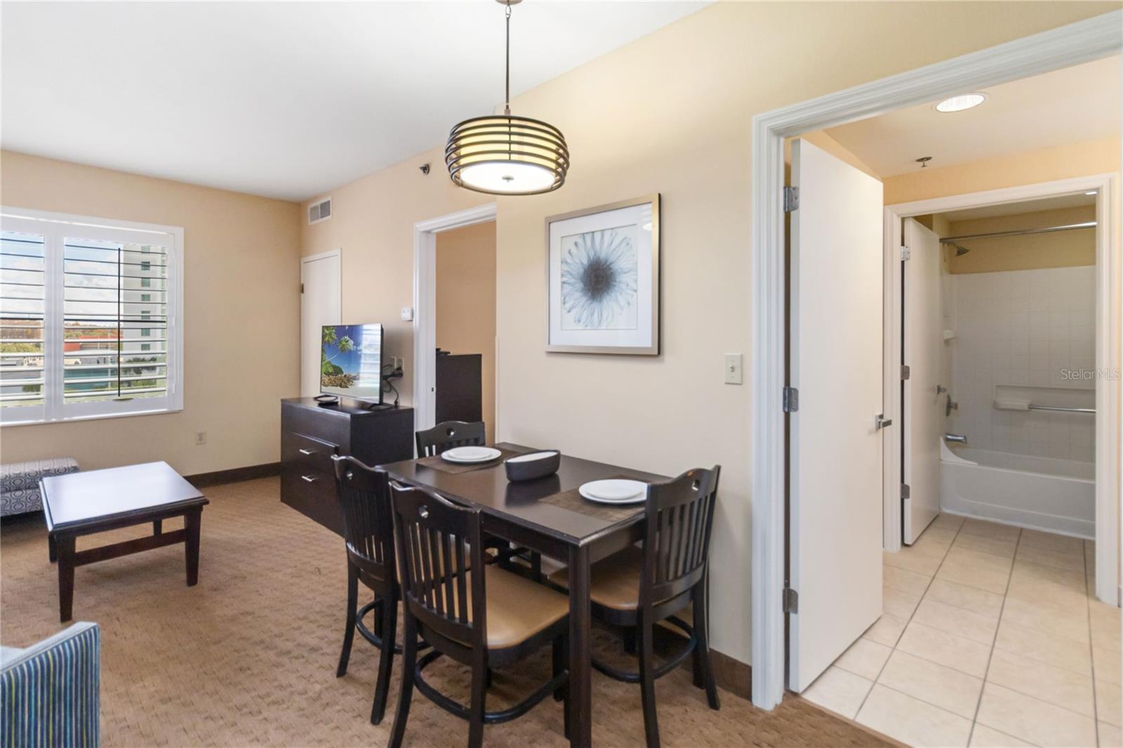 7601 CONDOMINIUM - Residential