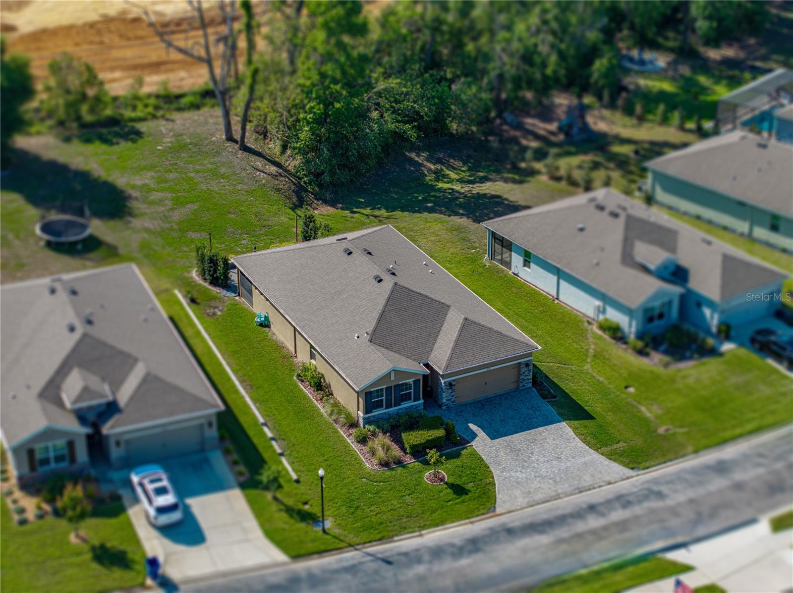 12492 EASTPOINTE DRIVE