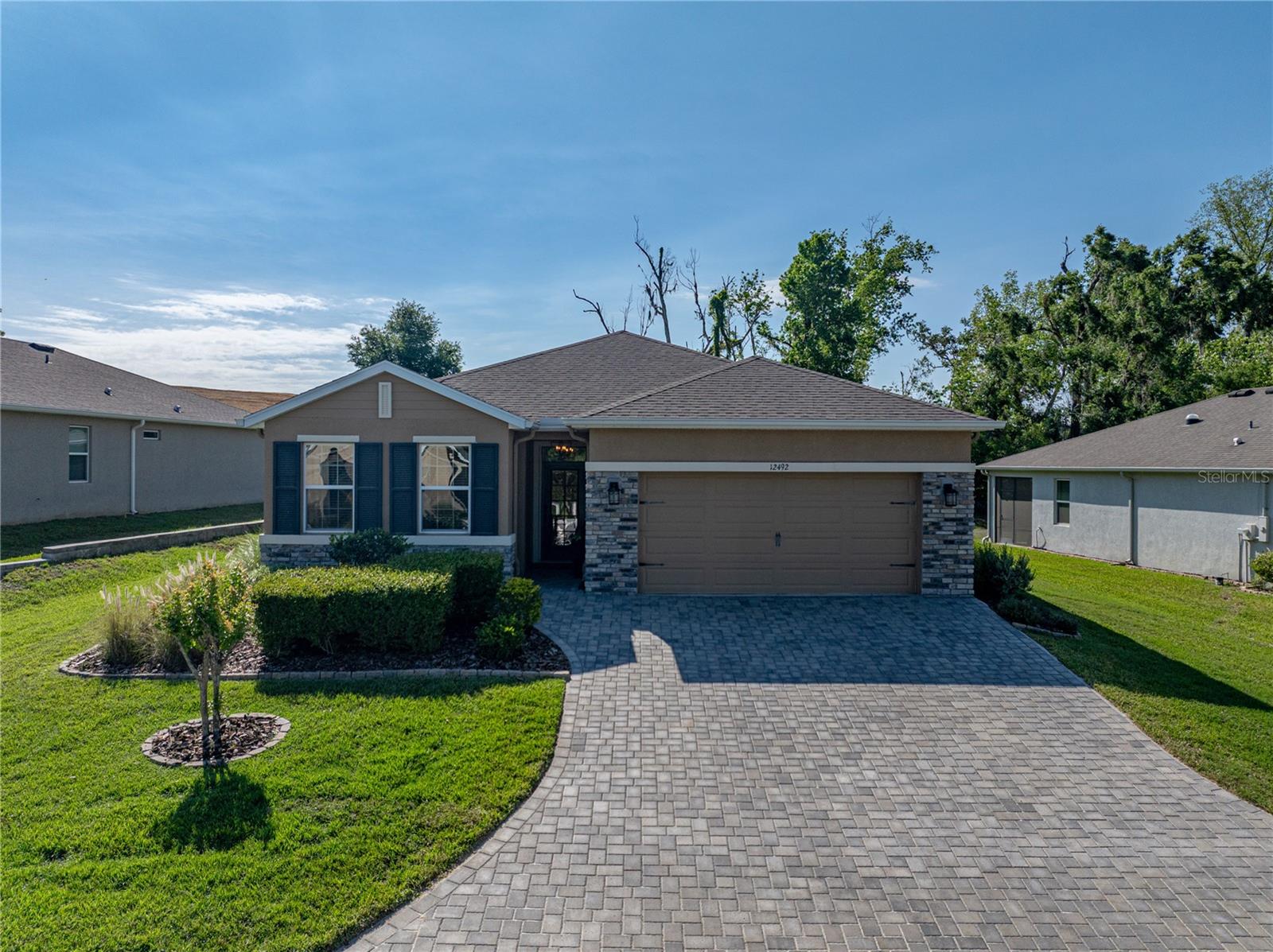 12492 EASTPOINTE DRIVE