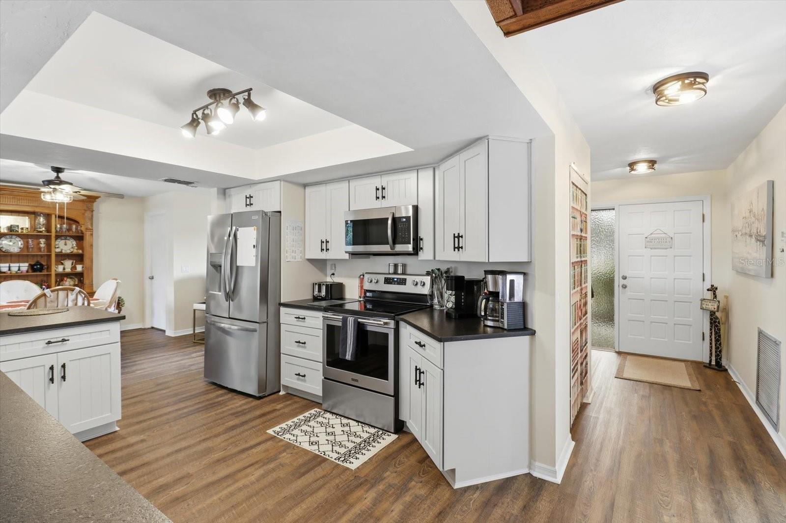 CITRUS HILLS 1ST ADD (PB9-73) - Residential