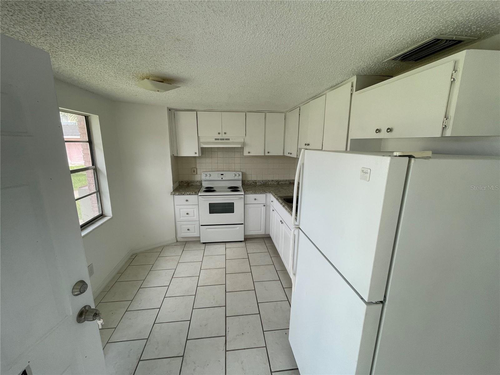 JASMIN COURT SUB - Residential Lease