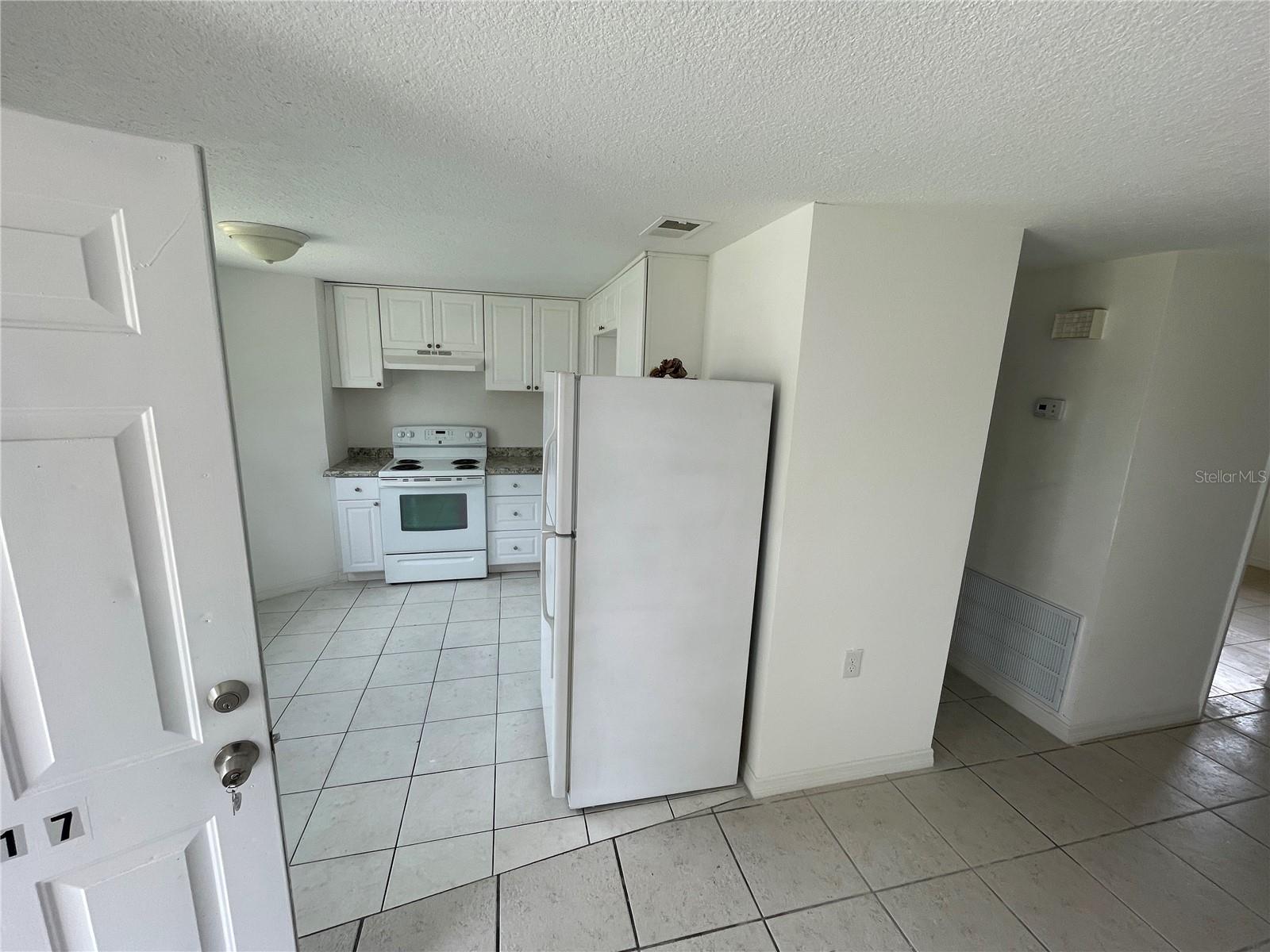 JASMIN COURT SUB - Residential Lease