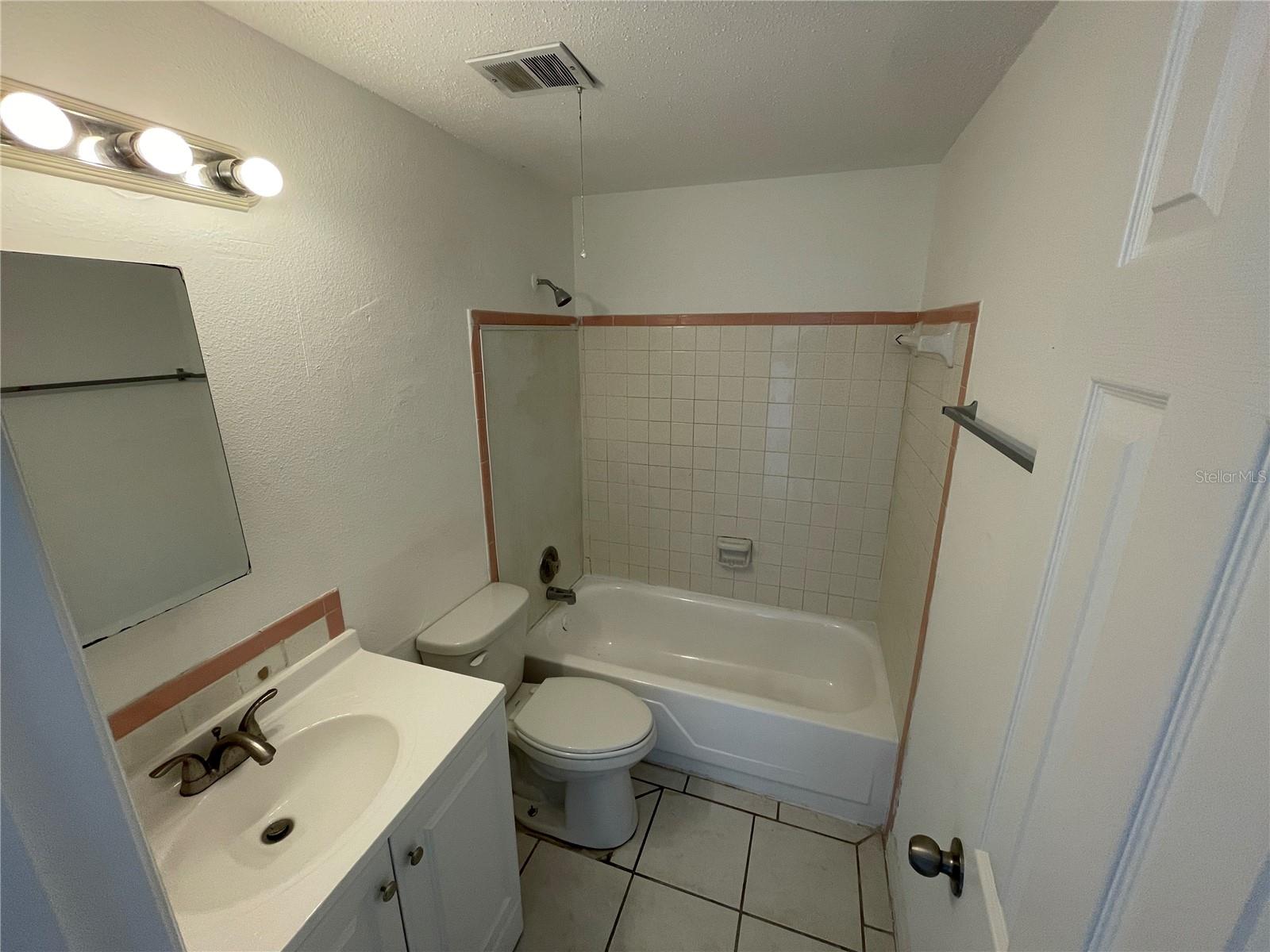 JASMIN COURT SUB - Residential Lease