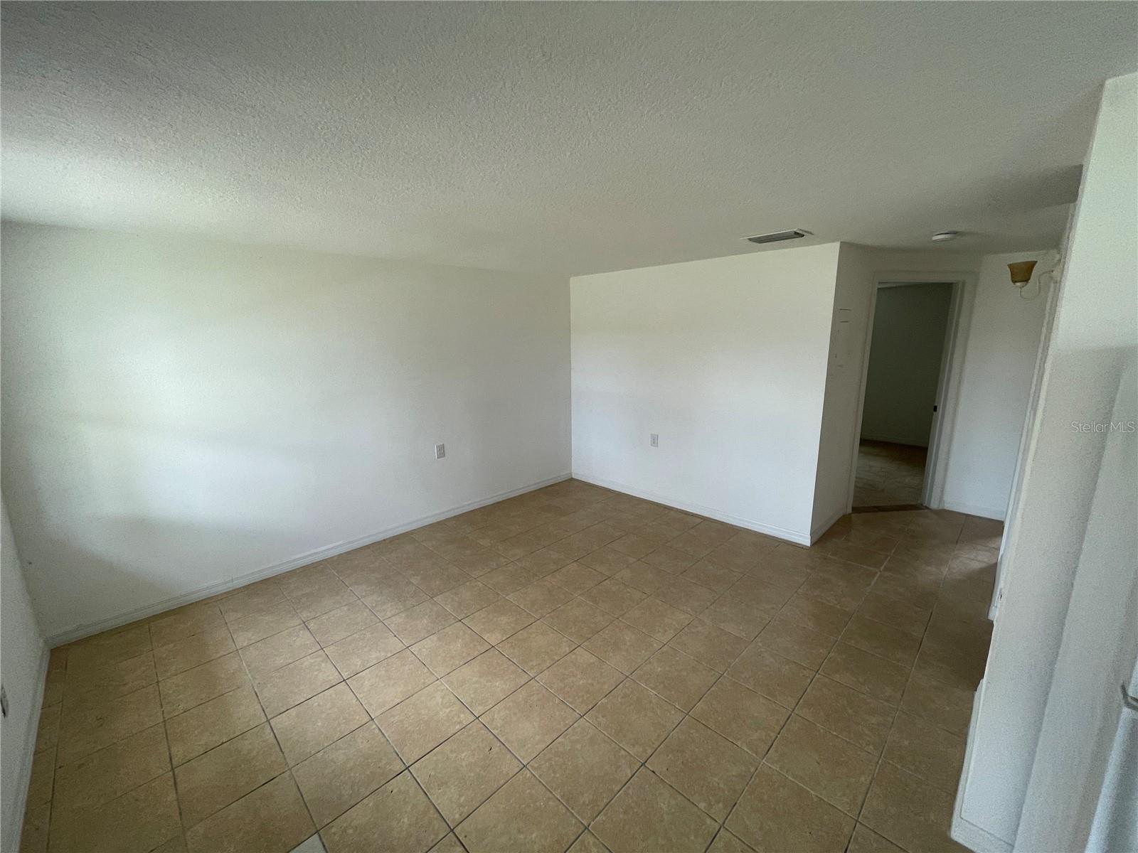 JASMIN COURT SUB - Residential Lease