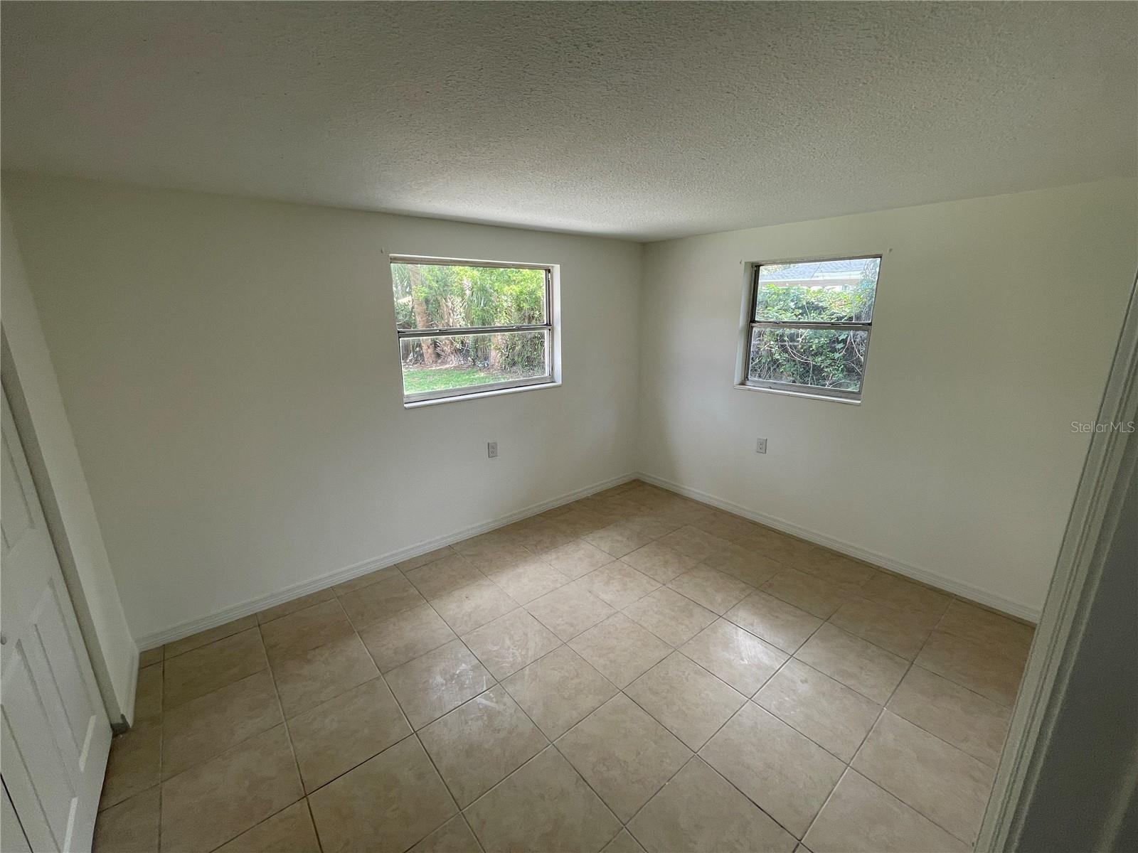 JASMIN COURT SUB - Residential Lease