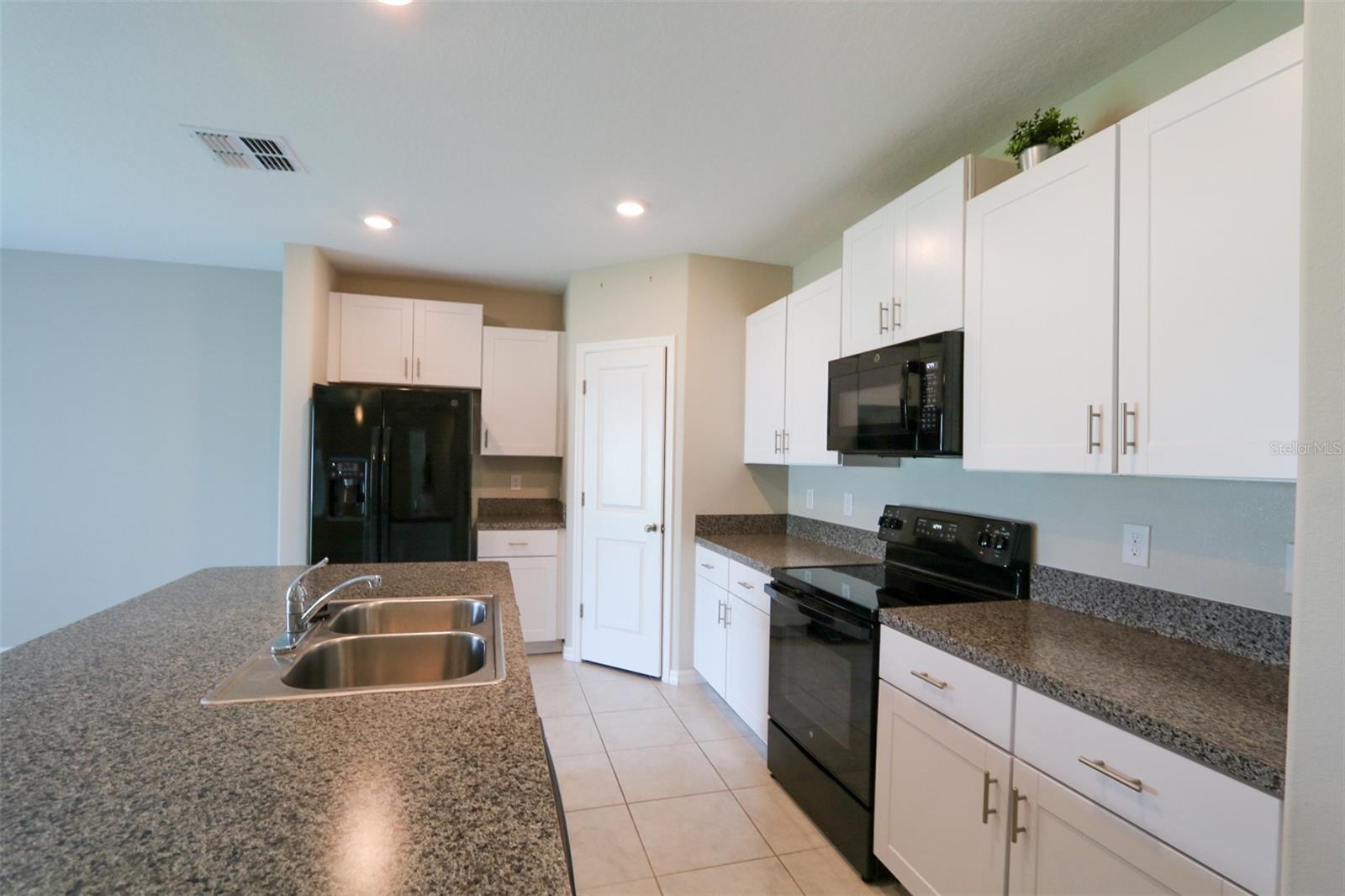 3715 DAISY BLOOM PLACE