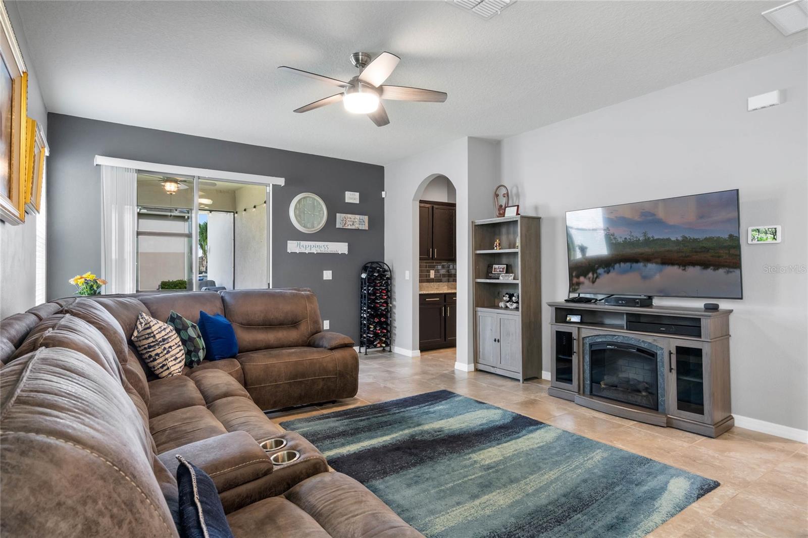 WATERLEIGH PH 2D - Residential Lease