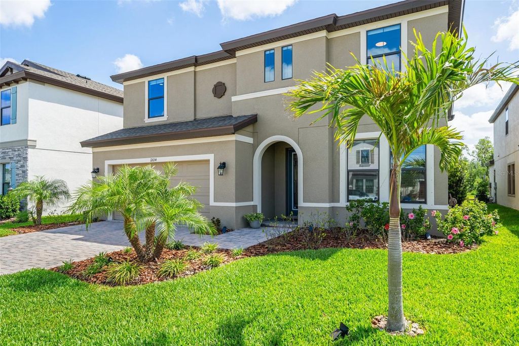 Photo of 12654 Oak Hill Way, Parrish, FL 34219 (MLS # A4669251)
