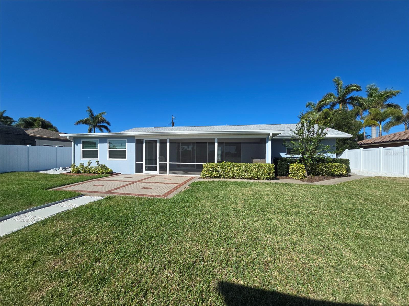 SAN REMO SHORES - Residential