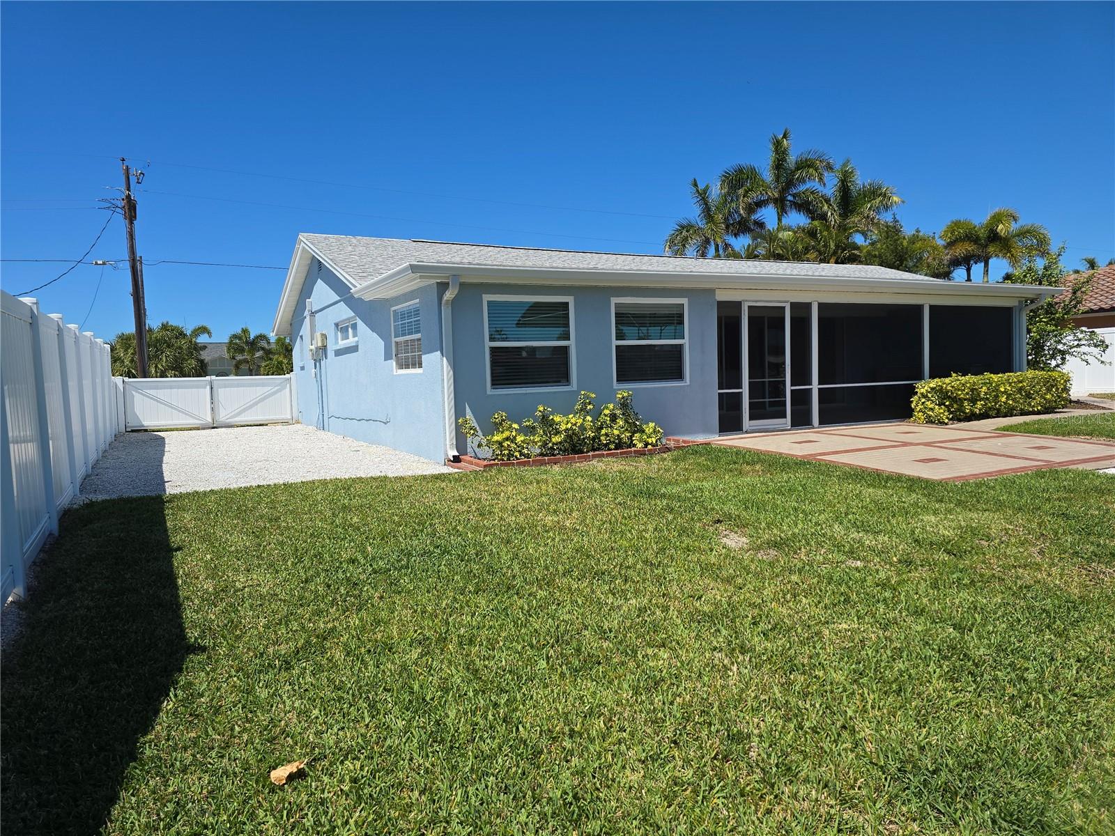 SAN REMO SHORES - Residential