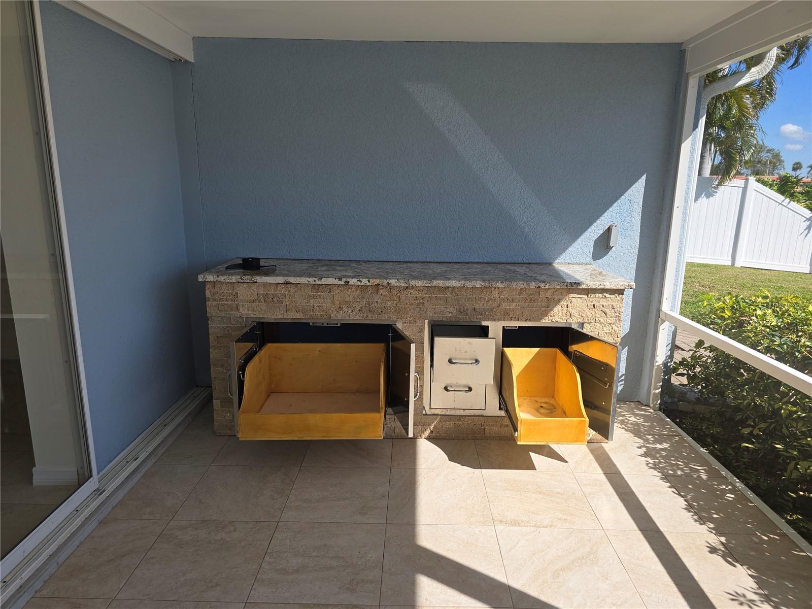 SAN REMO SHORES - Residential