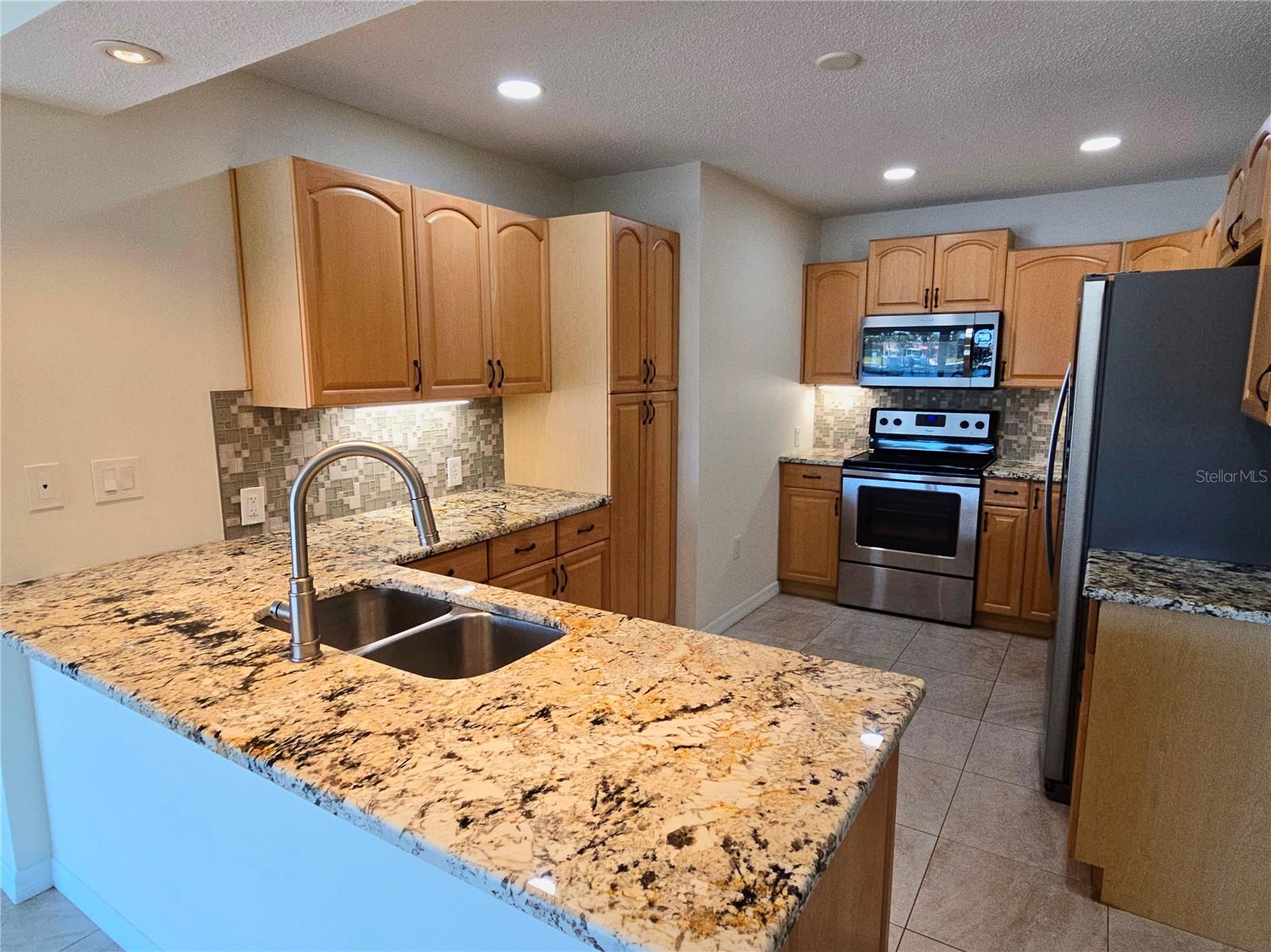 SAN REMO SHORES - Residential