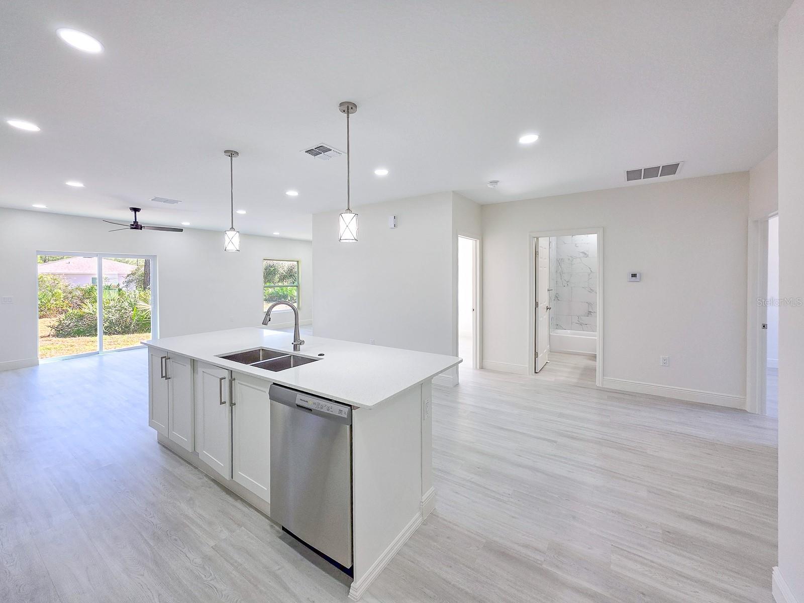 DAYTONA PARK ESTATES SEC E - Residential