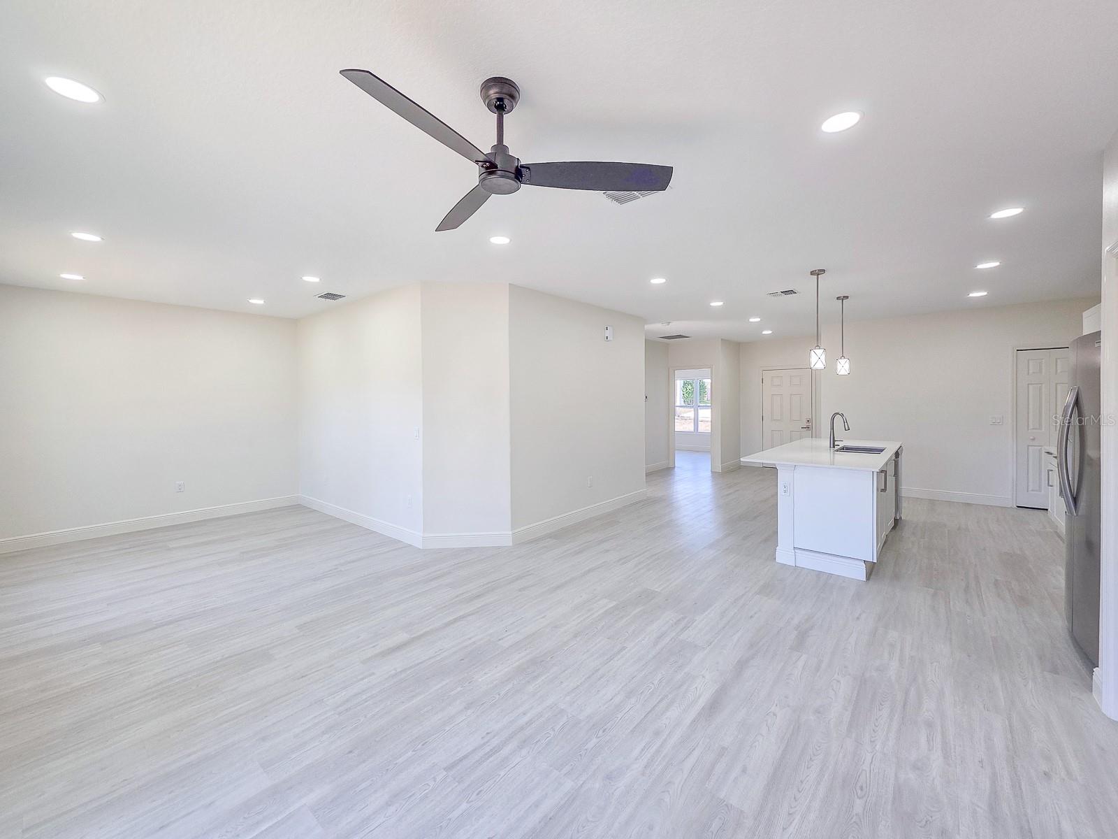 DAYTONA PARK ESTATES SEC E - Residential