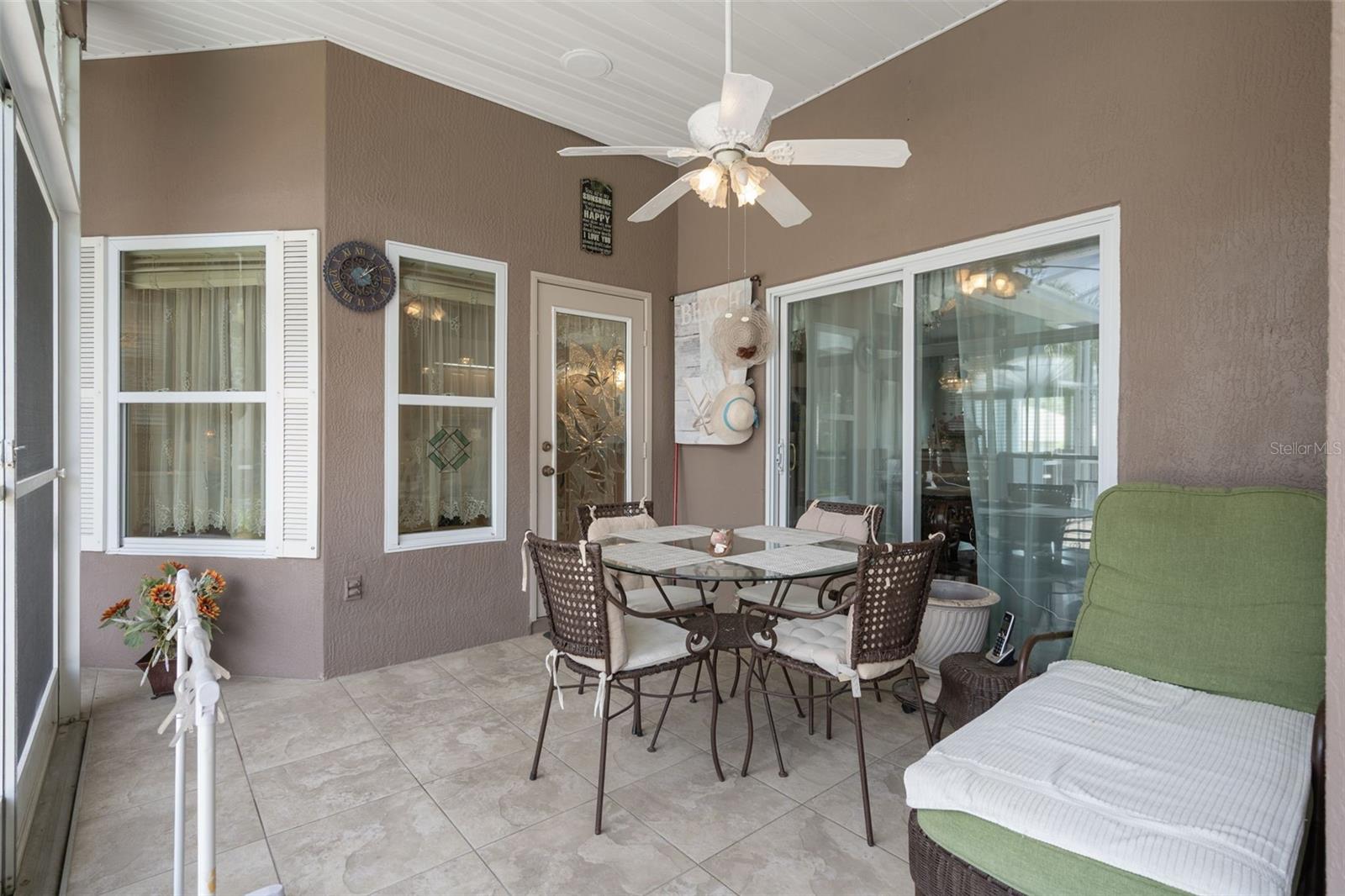 REGENCY OAKS - Residential