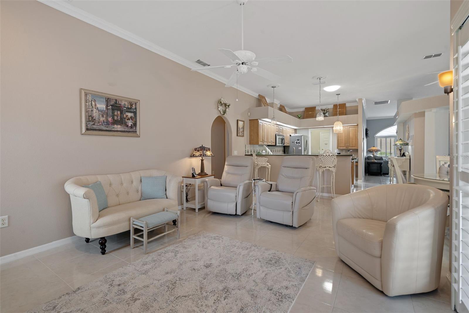 REGENCY OAKS - Residential