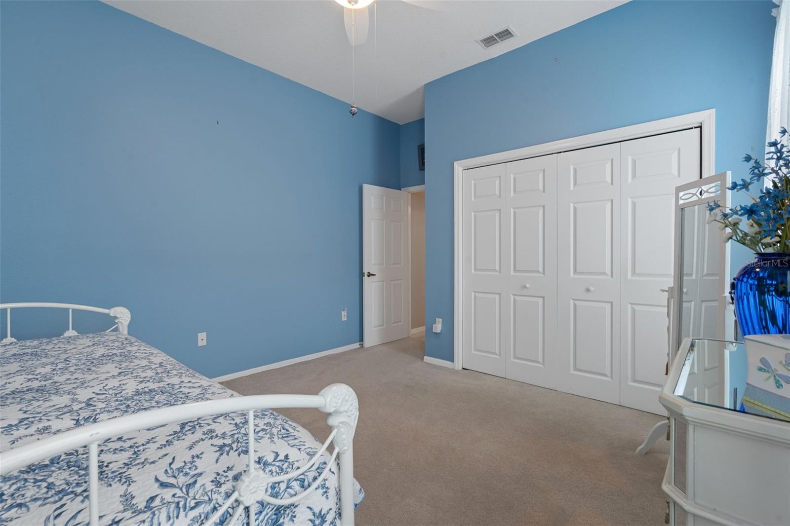 REGENCY OAKS - Residential