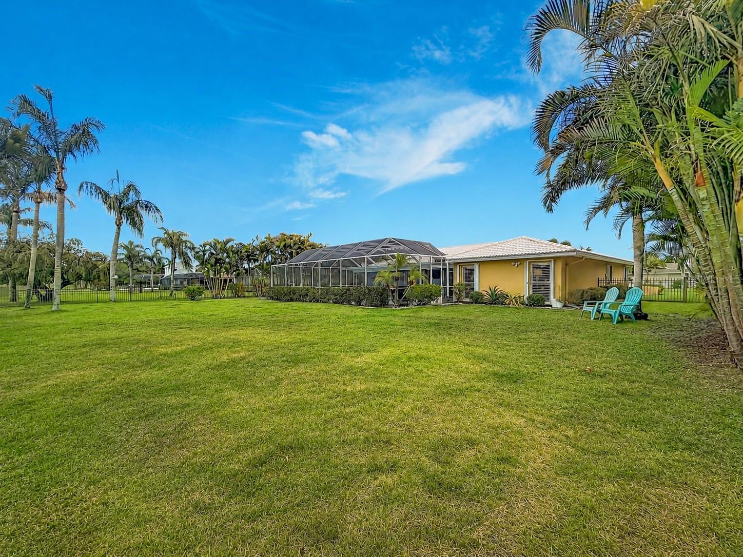 BARDMOOR GOLF VIEW ESTATE 1ST ADD - Residential