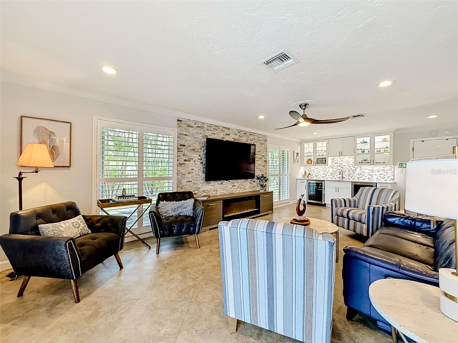 BARDMOOR GOLF VIEW ESTATE 1ST ADD - Residential