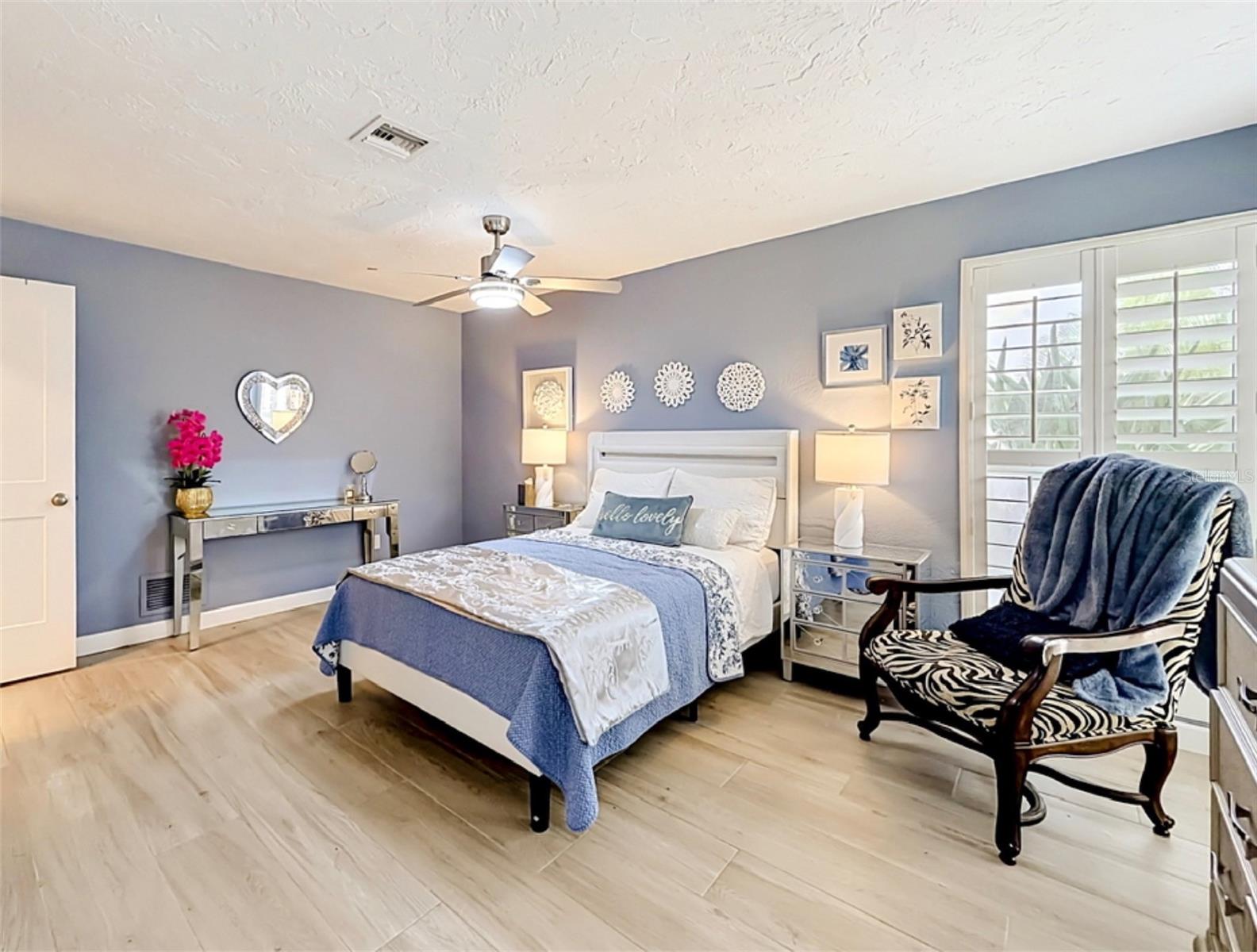 BARDMOOR GOLF VIEW ESTATE 1ST ADD - Residential