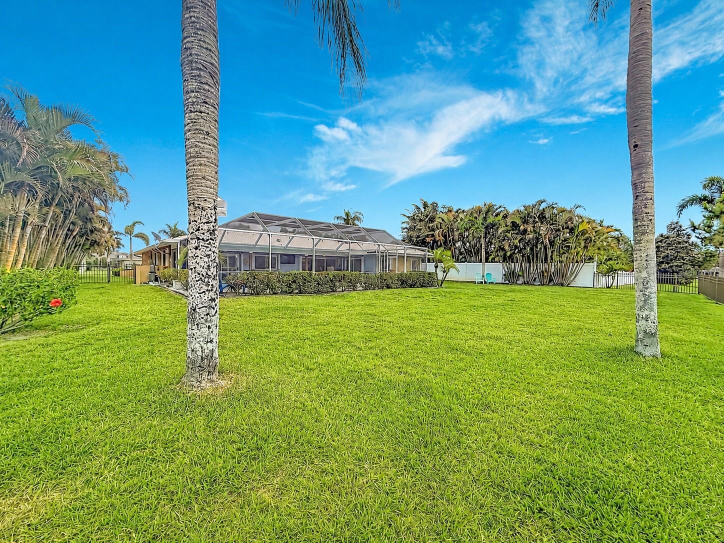 BARDMOOR GOLF VIEW ESTATE 1ST ADD - Residential