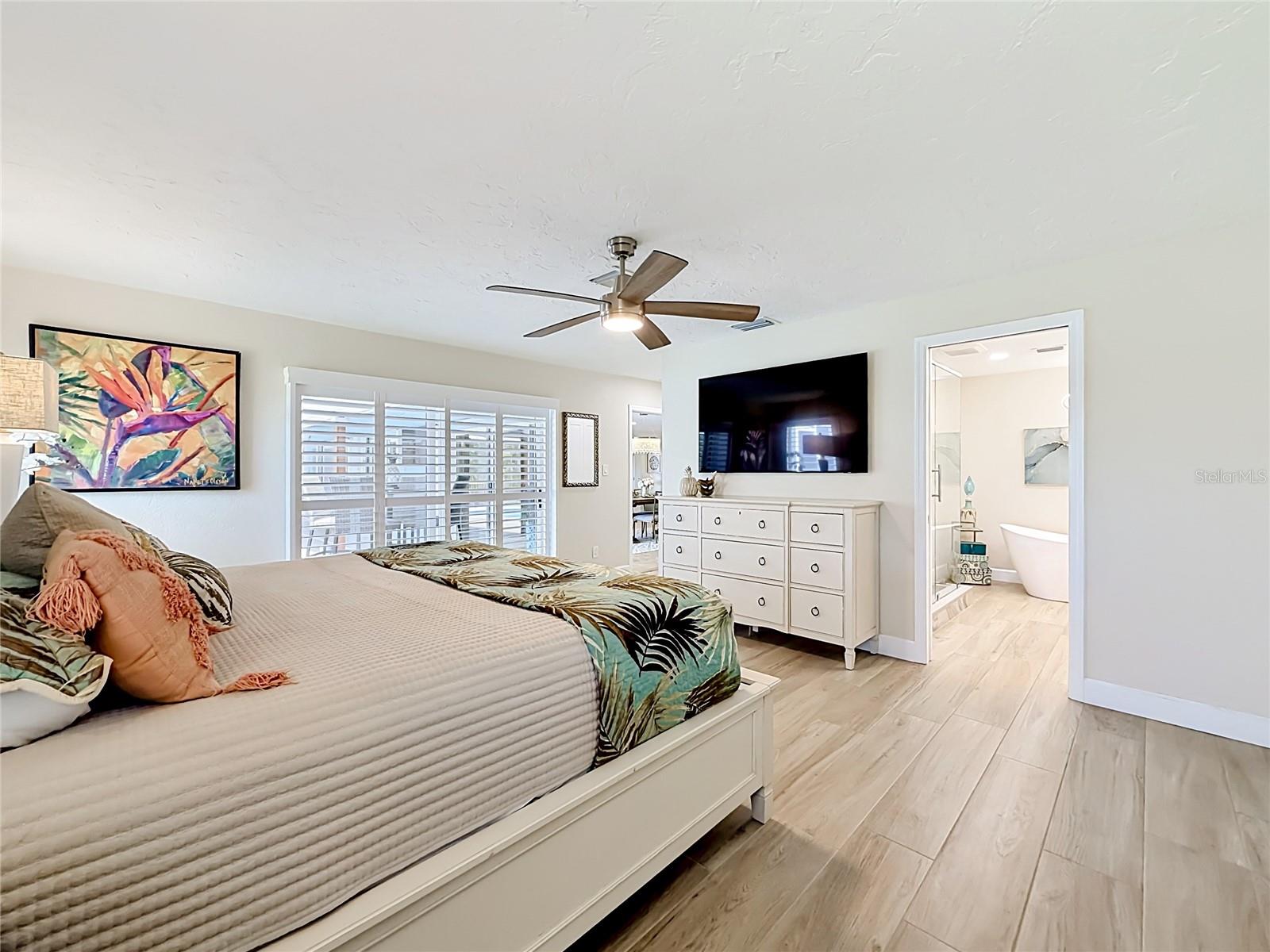 BARDMOOR GOLF VIEW ESTATE 1ST ADD - Residential