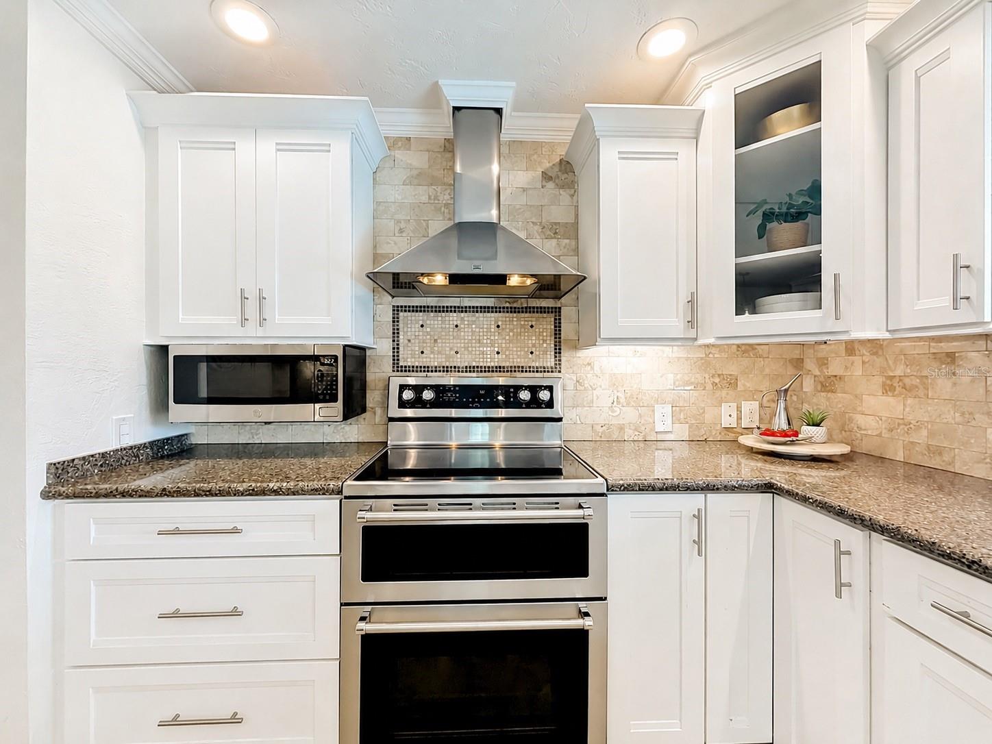 BARDMOOR GOLF VIEW ESTATE 1ST ADD - Residential