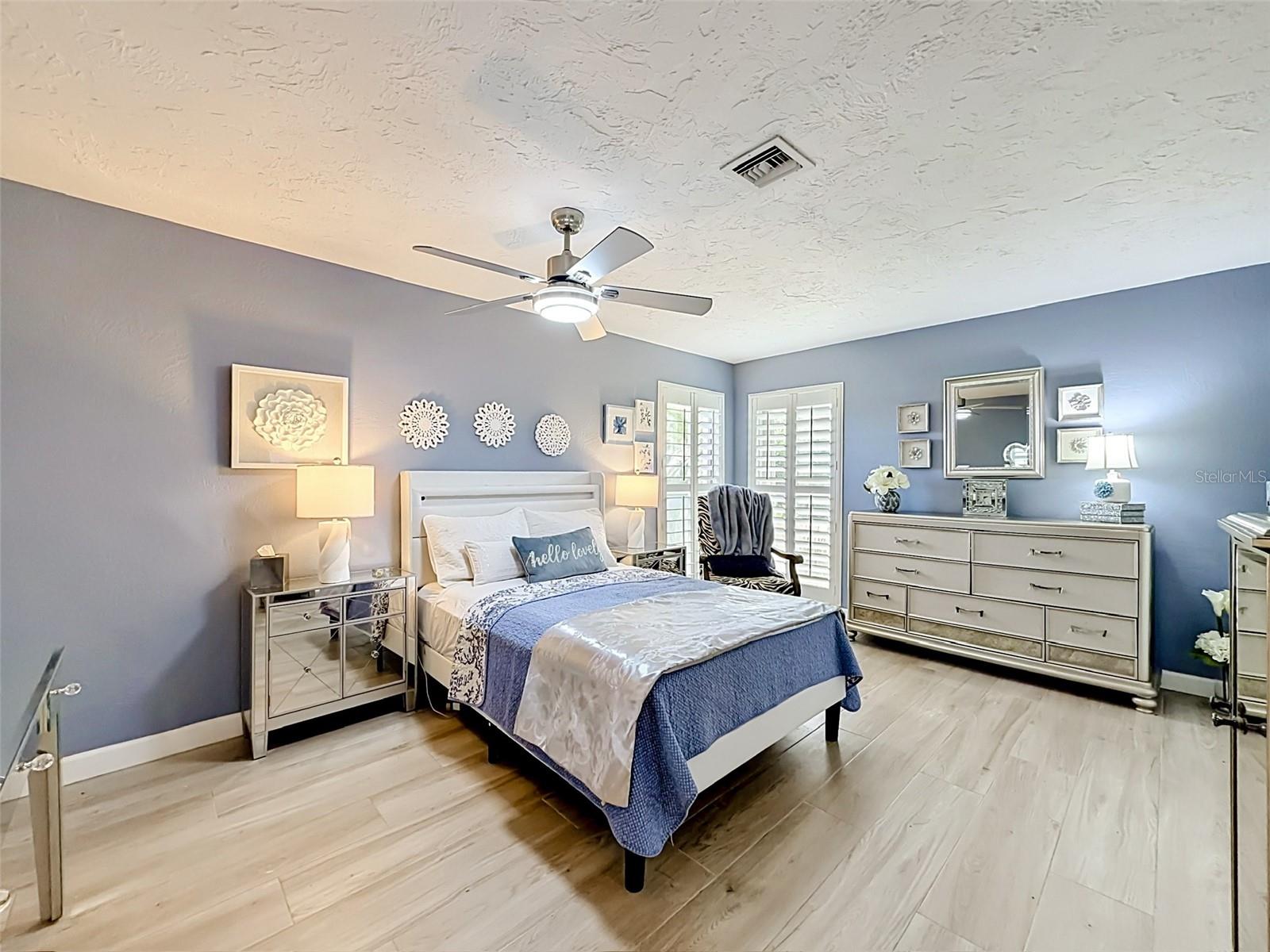 BARDMOOR GOLF VIEW ESTATE 1ST ADD - Residential