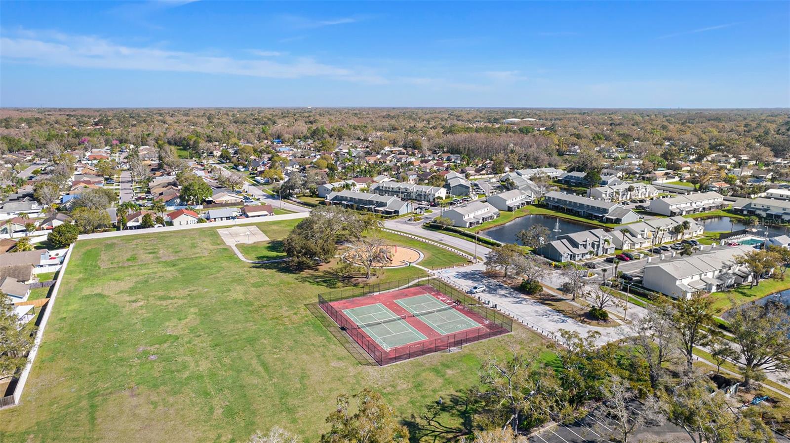 HAMPTON PARK TWNHMS UN 1 - Residential