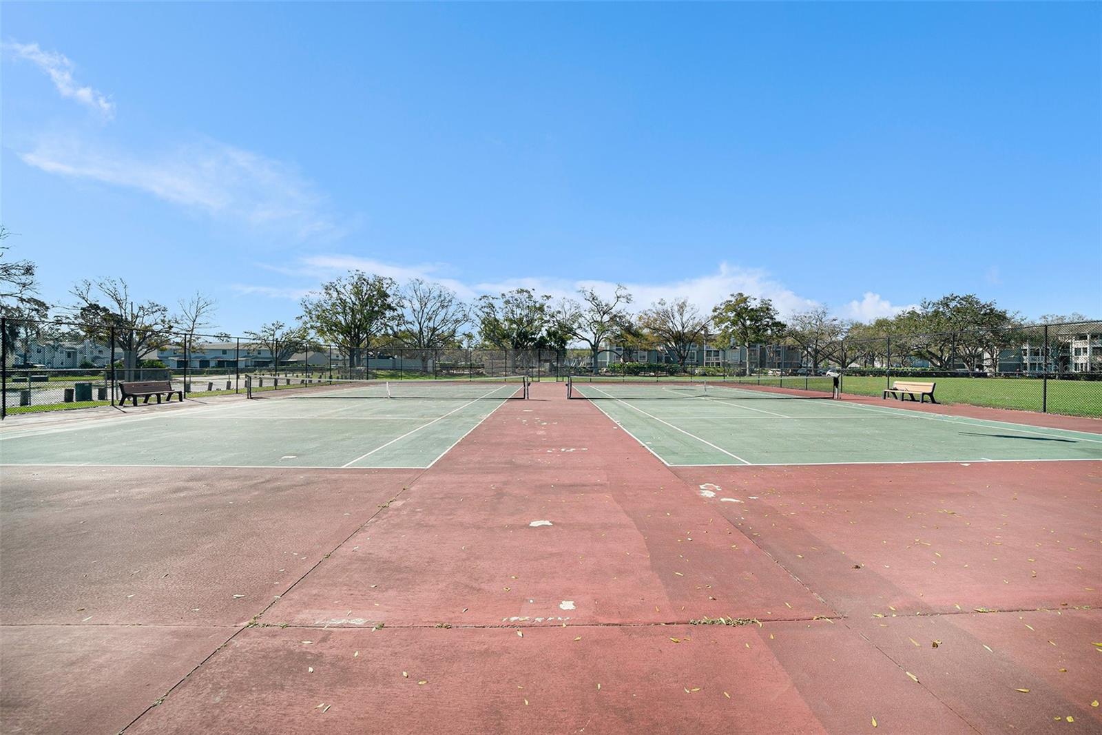 HAMPTON PARK TWNHMS UN 1 - Residential