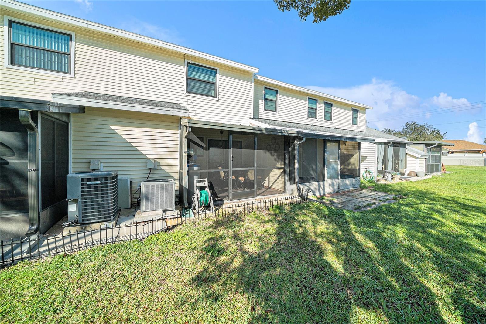HAMPTON PARK TWNHMS UN 1 - Residential